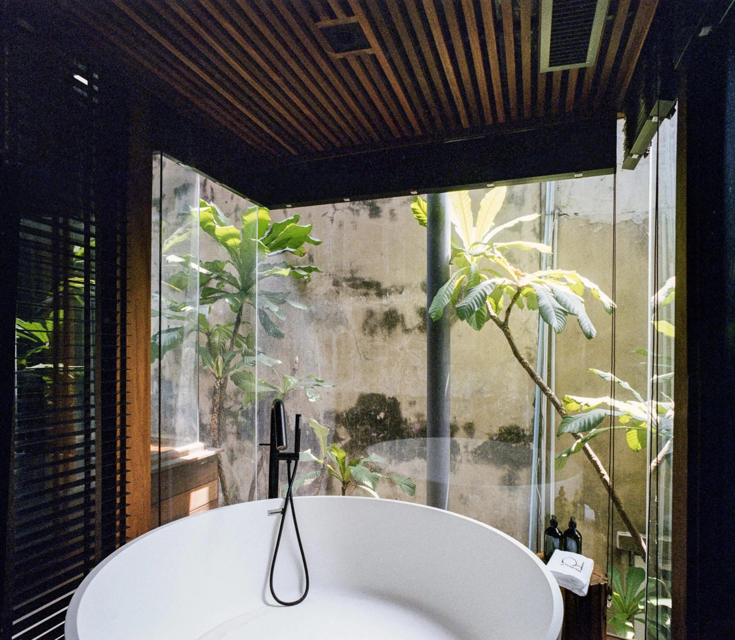 Bathroom in Na Tanao 1969