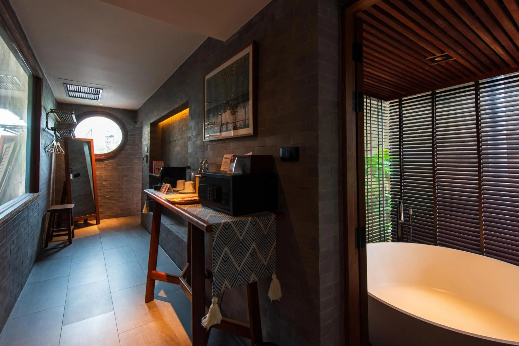 Bathroom in Na Tanao 1969