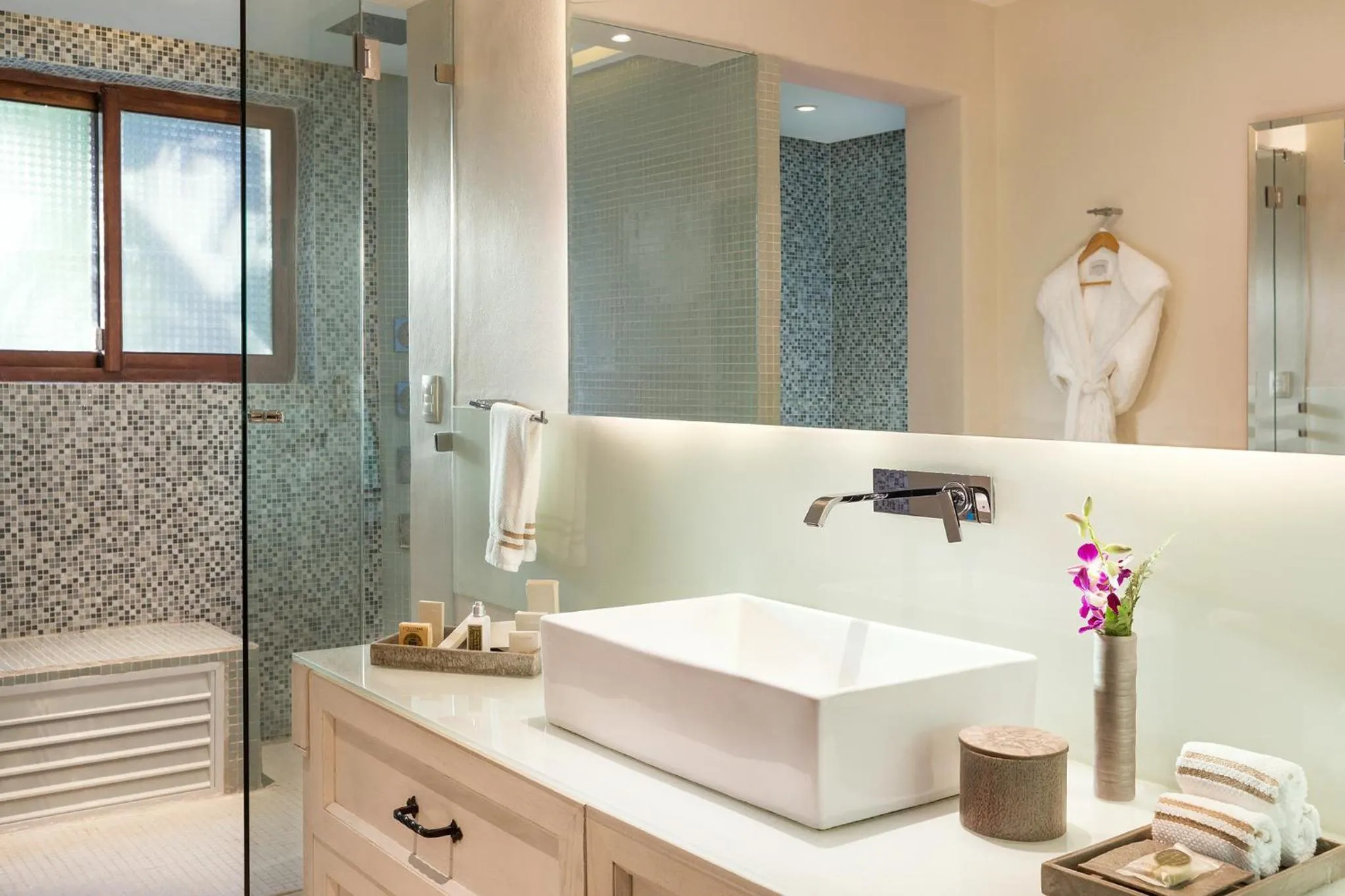 Bathroom in Azul Villa Casa del Mar - Gourmet All Inclusive by Karisma