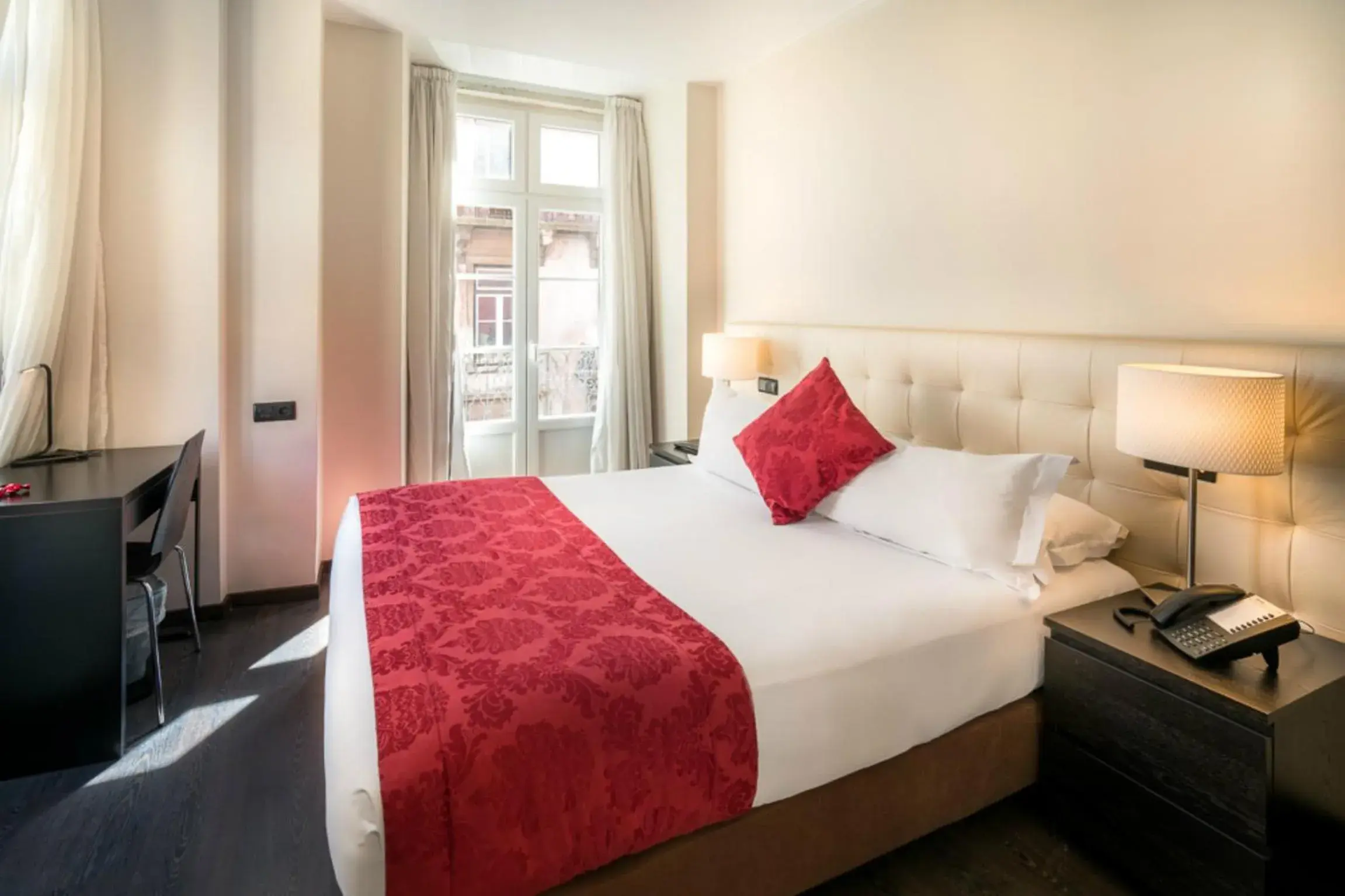 Decorative detail, Bed in Rossio Garden Hotel Decorative detail, Bed in Rossio Garden Hotel