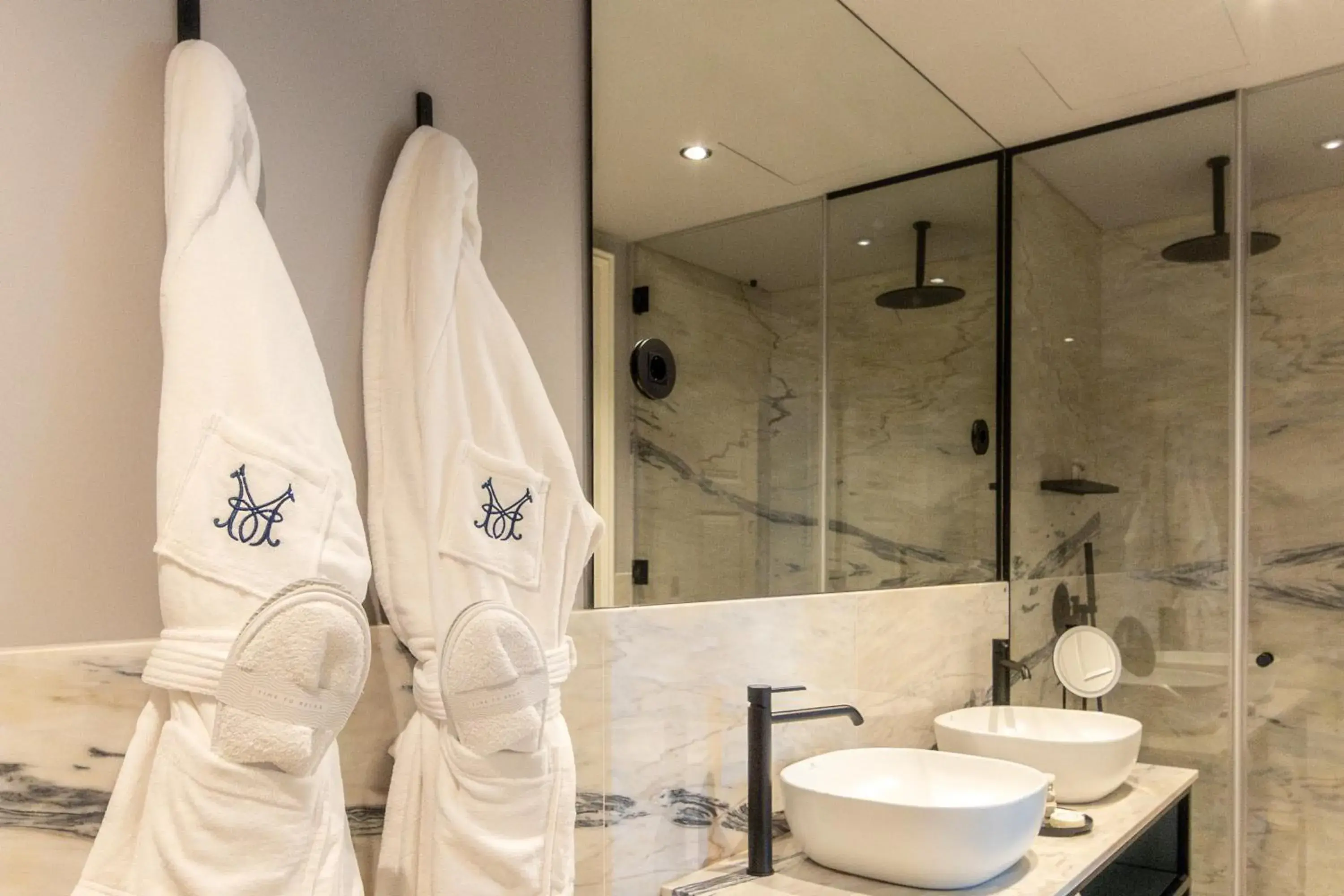 Family Suite in Maison Bleue Family Suite in Maison Bleue