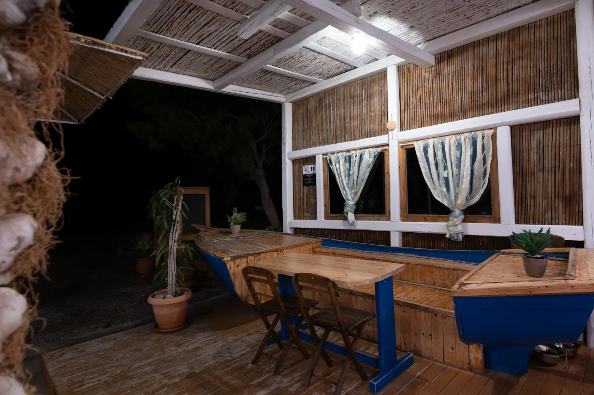 Restaurant/places to eat in Prasonisi Light House Boutique Hotel