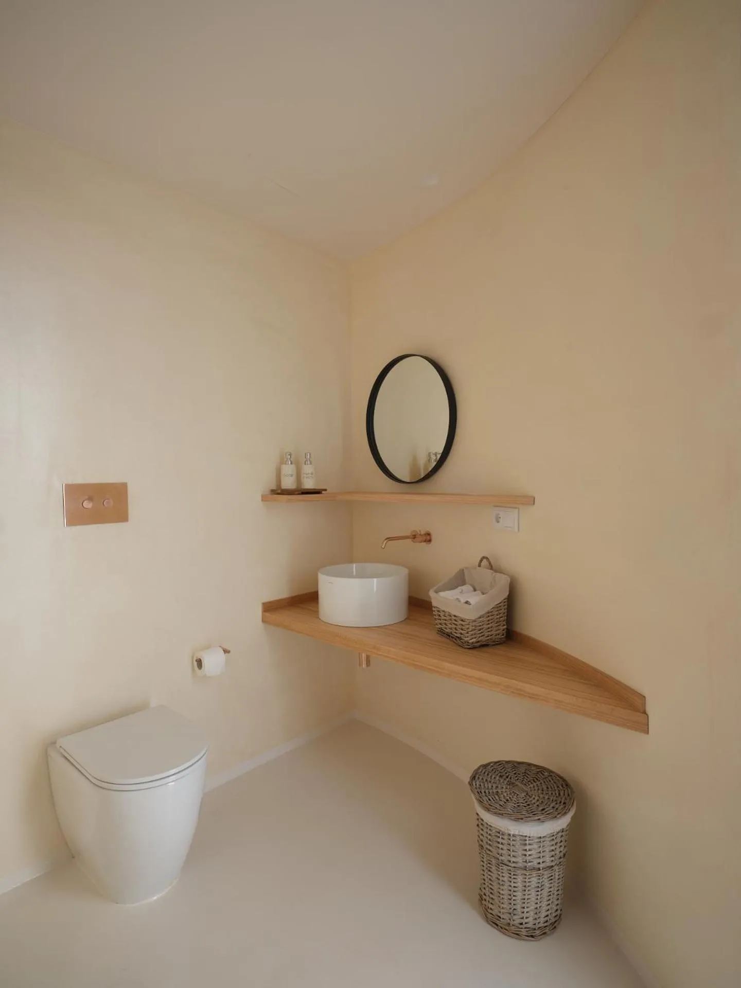 Public Bath in Retiro Costiña Wellness&villas