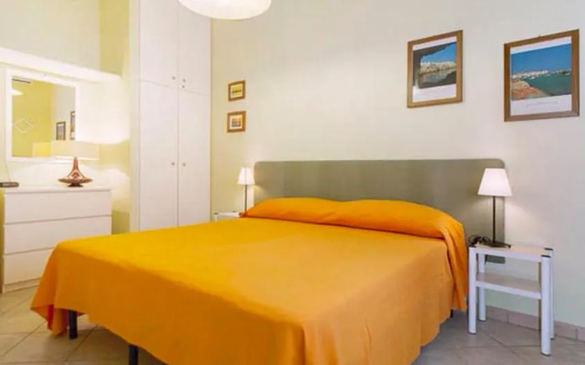 Bedroom in Mandarinoarancio