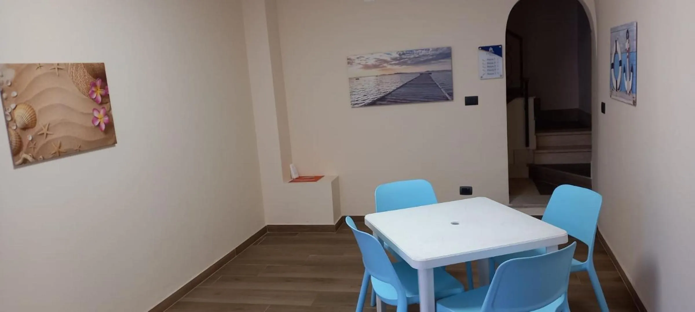 Lobby or reception, Dining Area in B&B Omnia Scilla