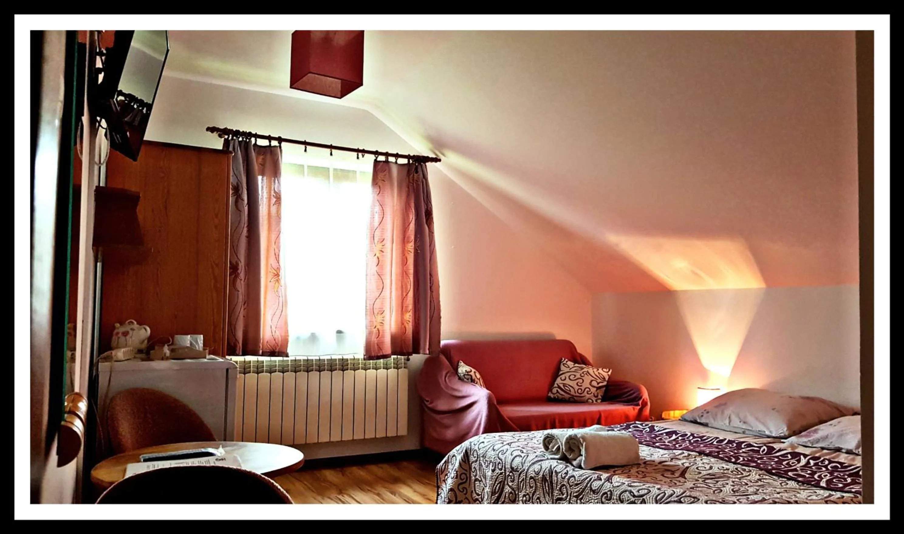Seating area, Bed in Leśne Berdo Przysłup