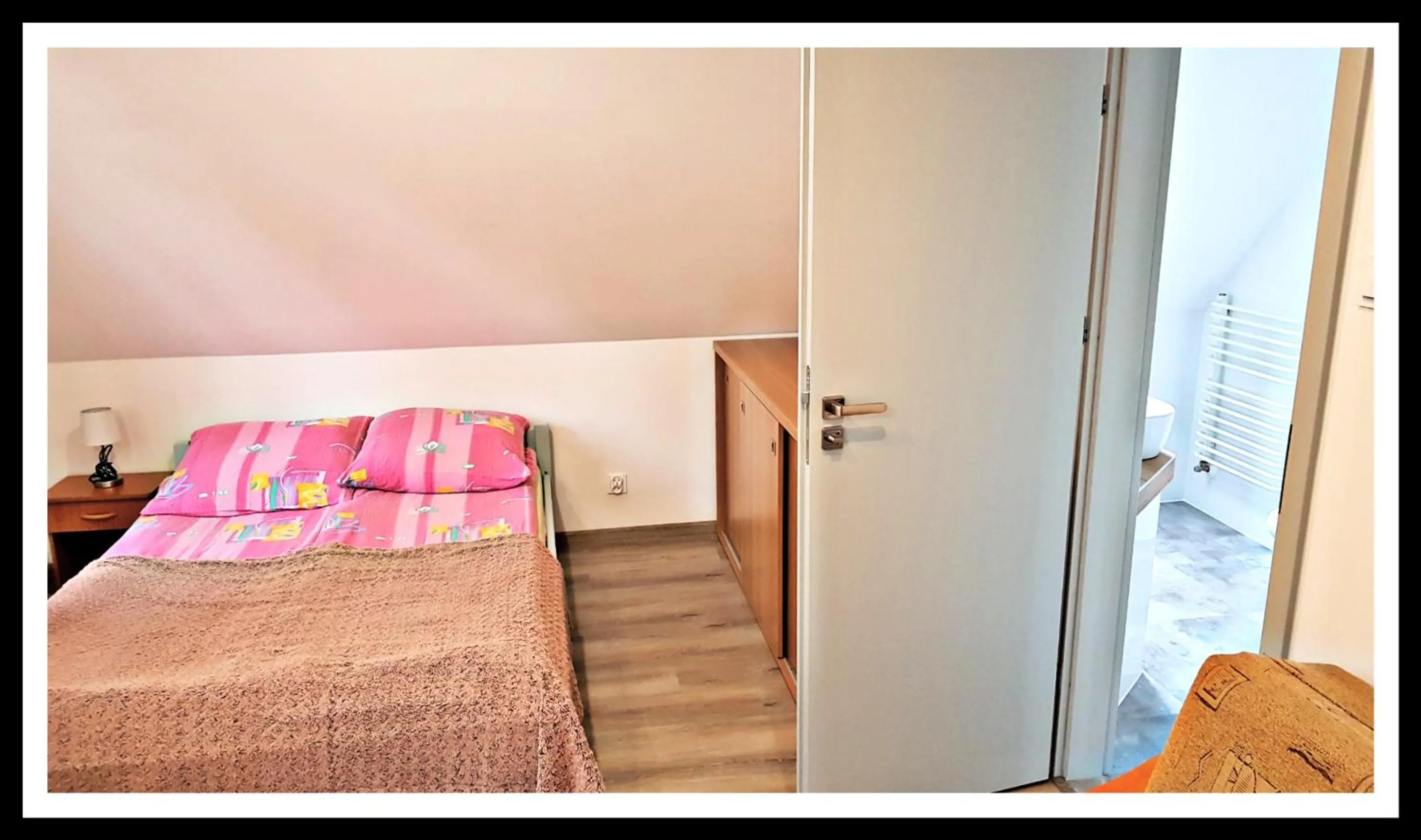 Seating area, Bed in Leśne Berdo Przysłup