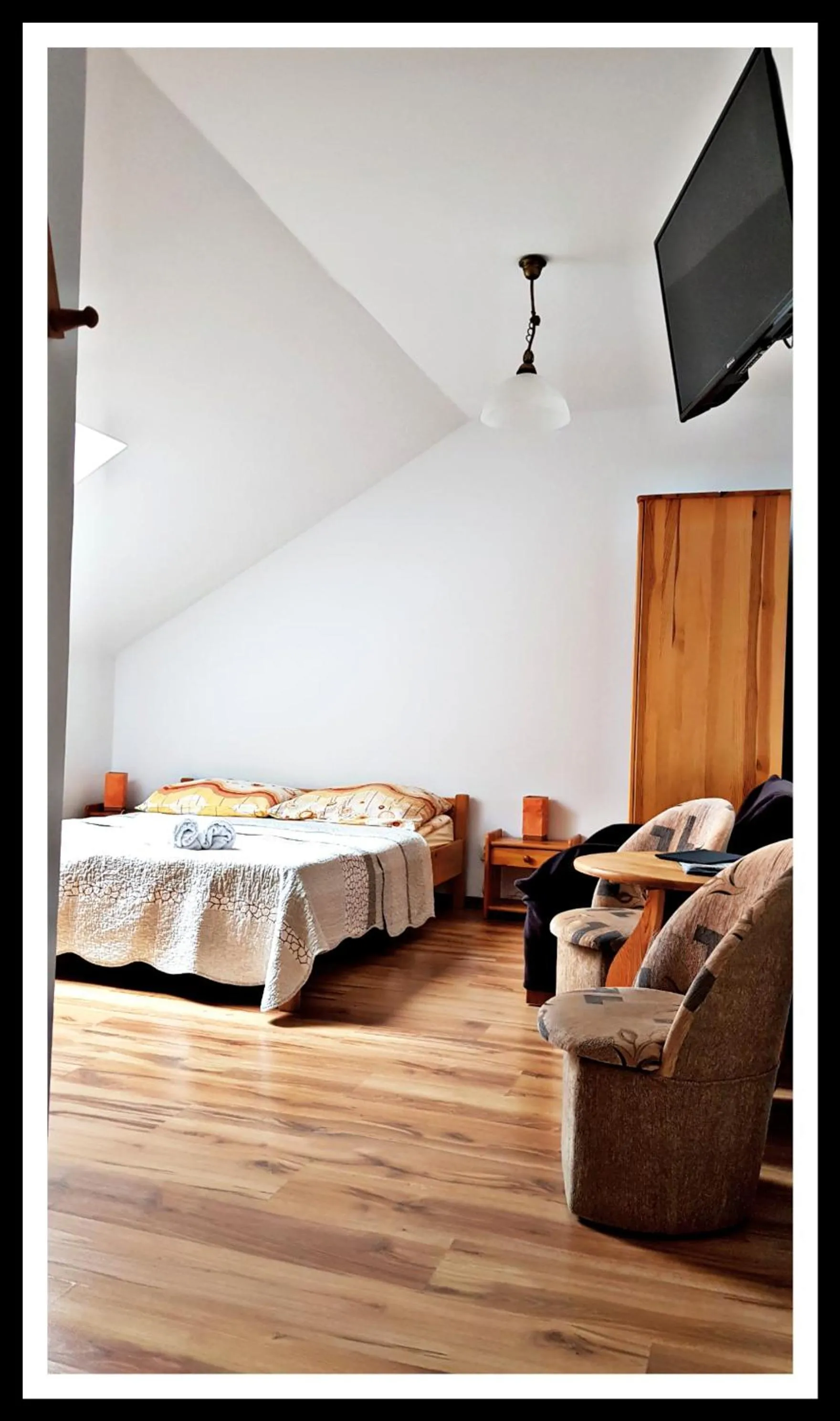 Seating area, Bed in Leśne Berdo Przysłup