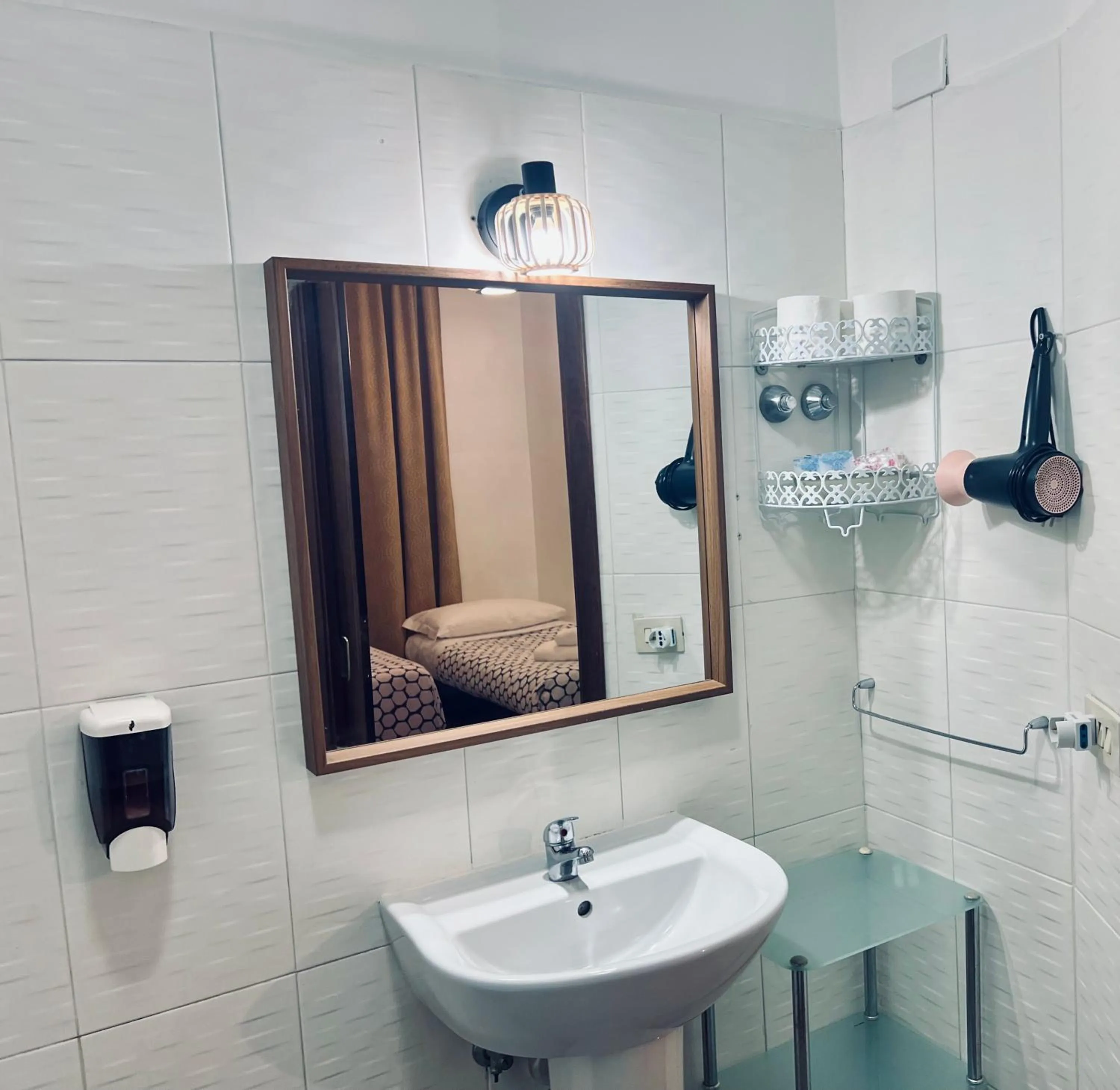 Bathroom in Booking Inn Settembre 95