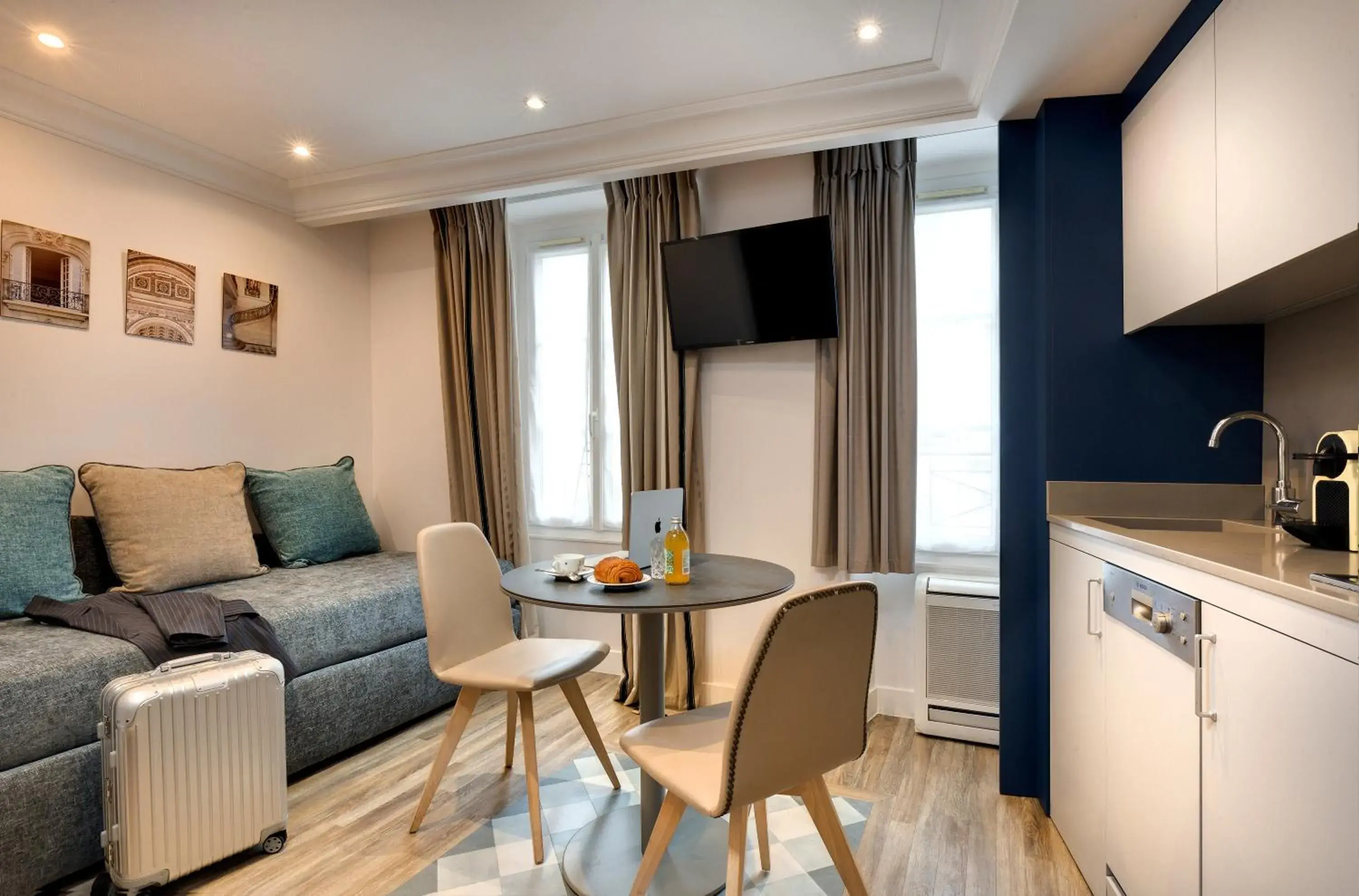 Premium Apartment in Serotel Suites Opera Premium Apartment in Serotel Suites Opera