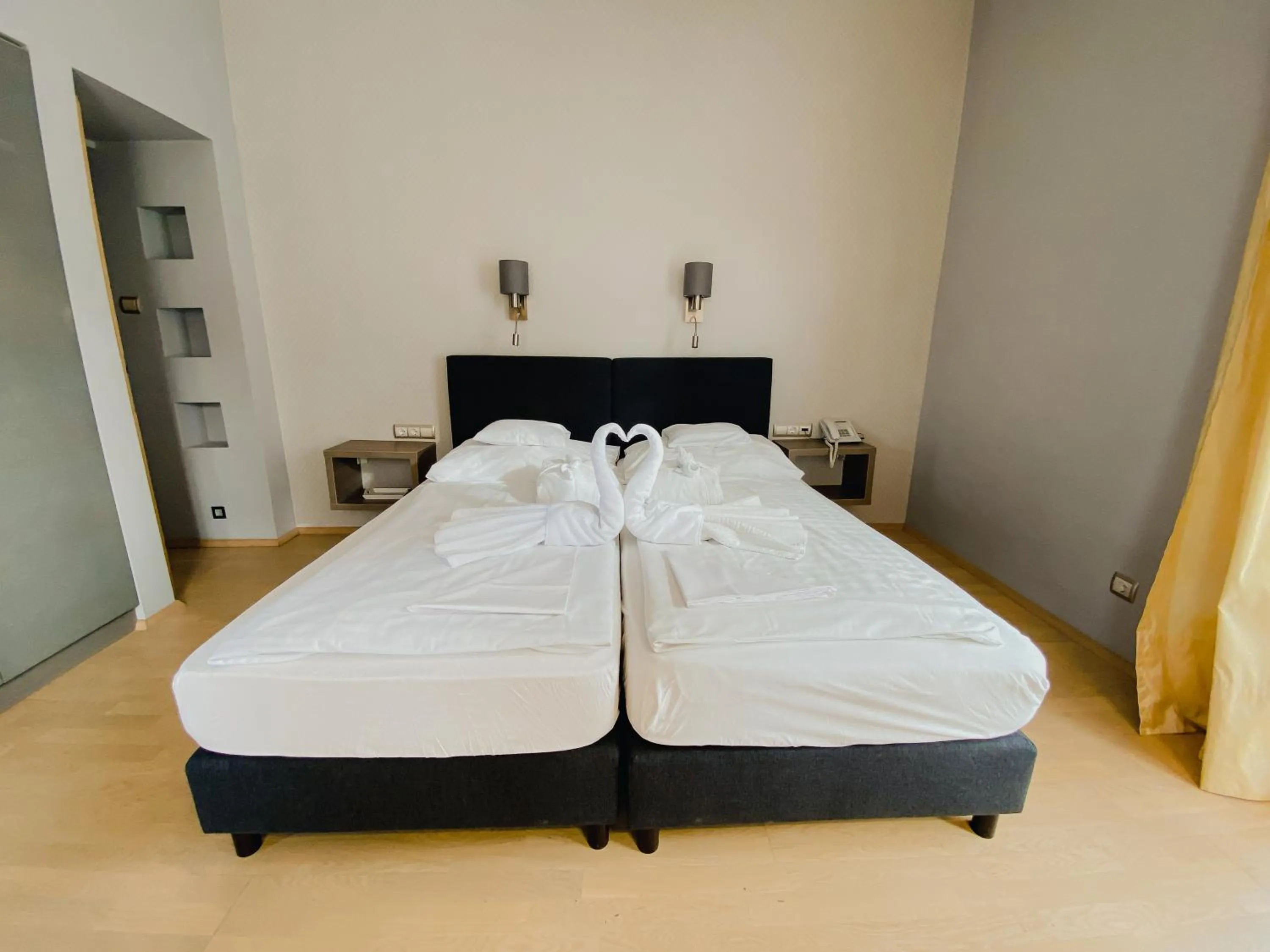 Bed in Royal Mediterran