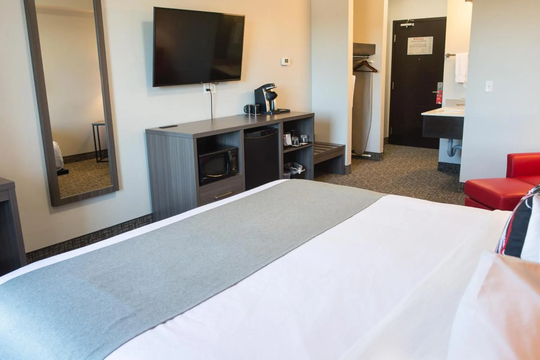 Bed in Kanata Whitecourt