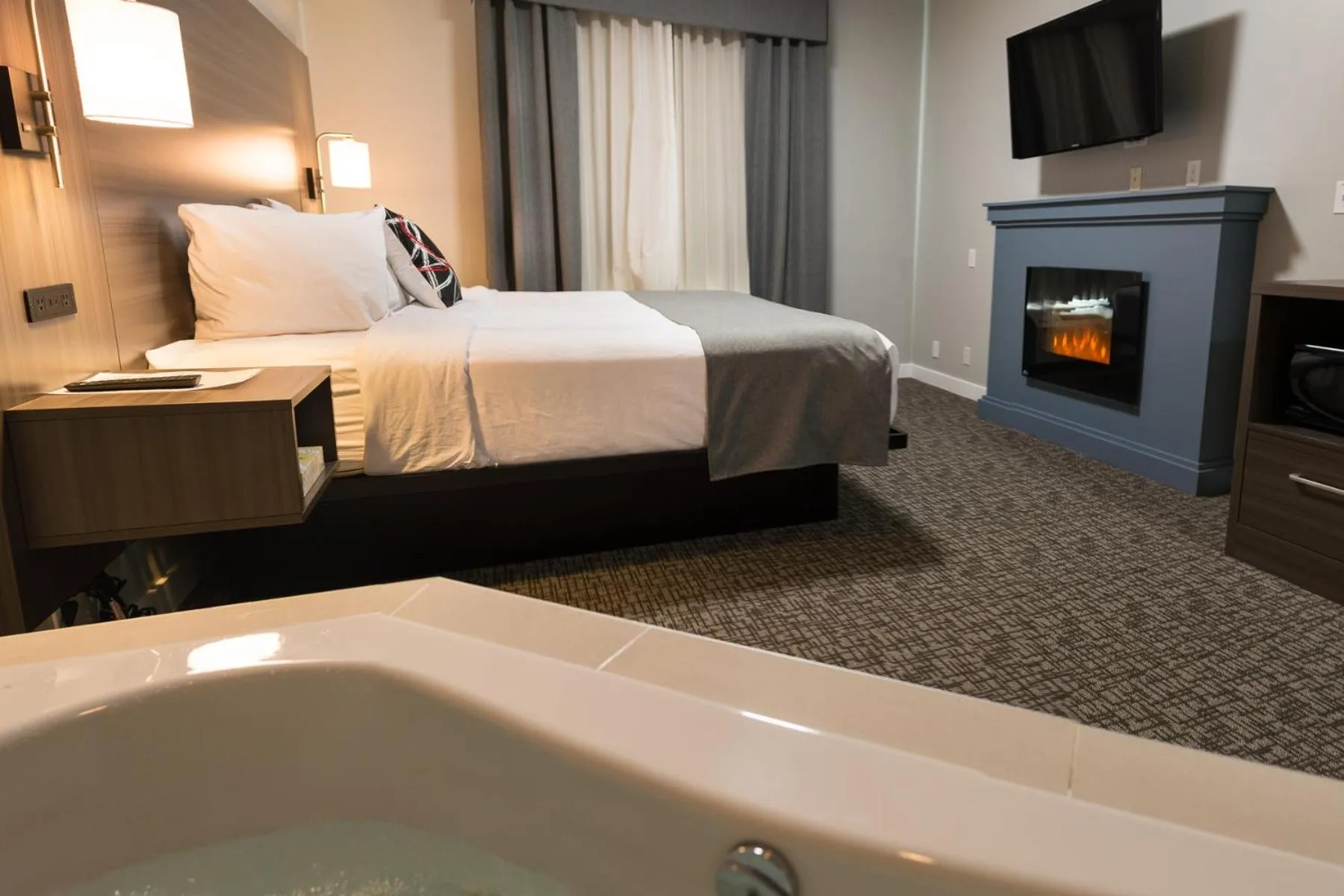 Bed in Kanata Whitecourt