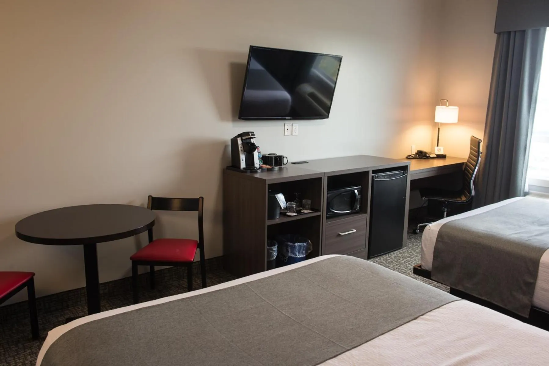 Bed in Kanata Whitecourt