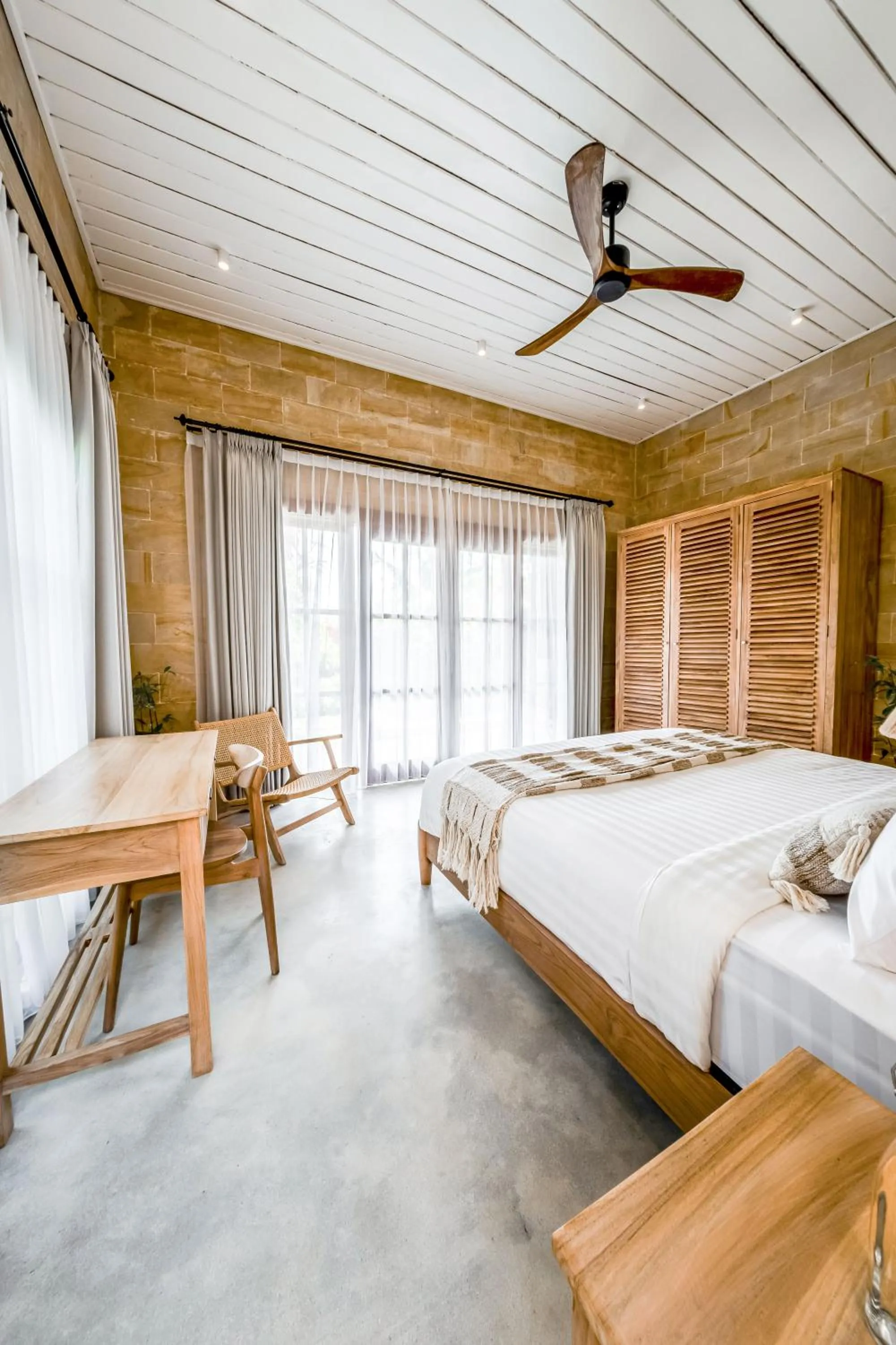 Bed in Nyaman Villas by EVDEkimi - Romantic escape among rice fields with Pool, Terrace - Long stay extras