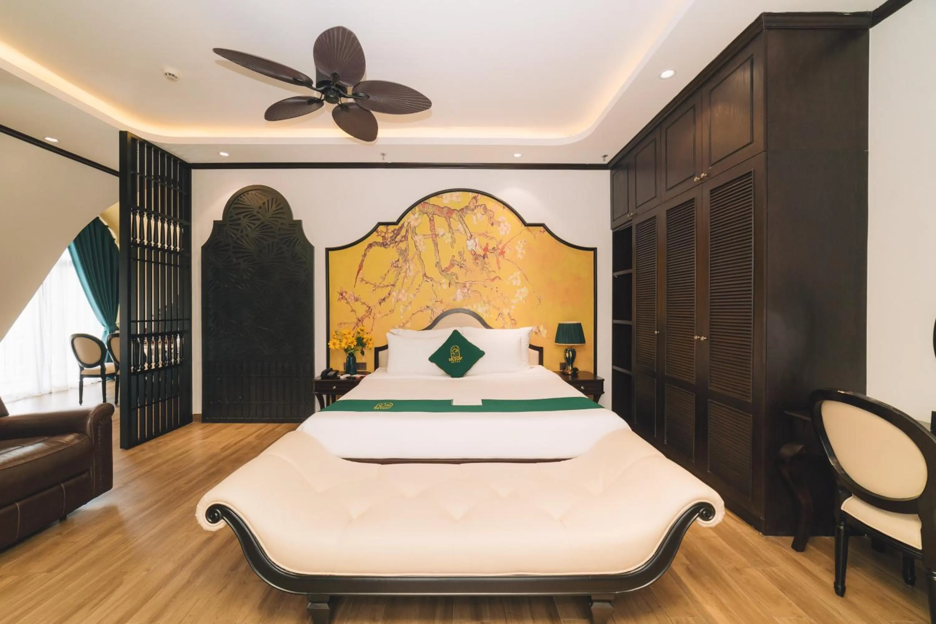 Bedroom, Bed in Goldient Boutique Hotel