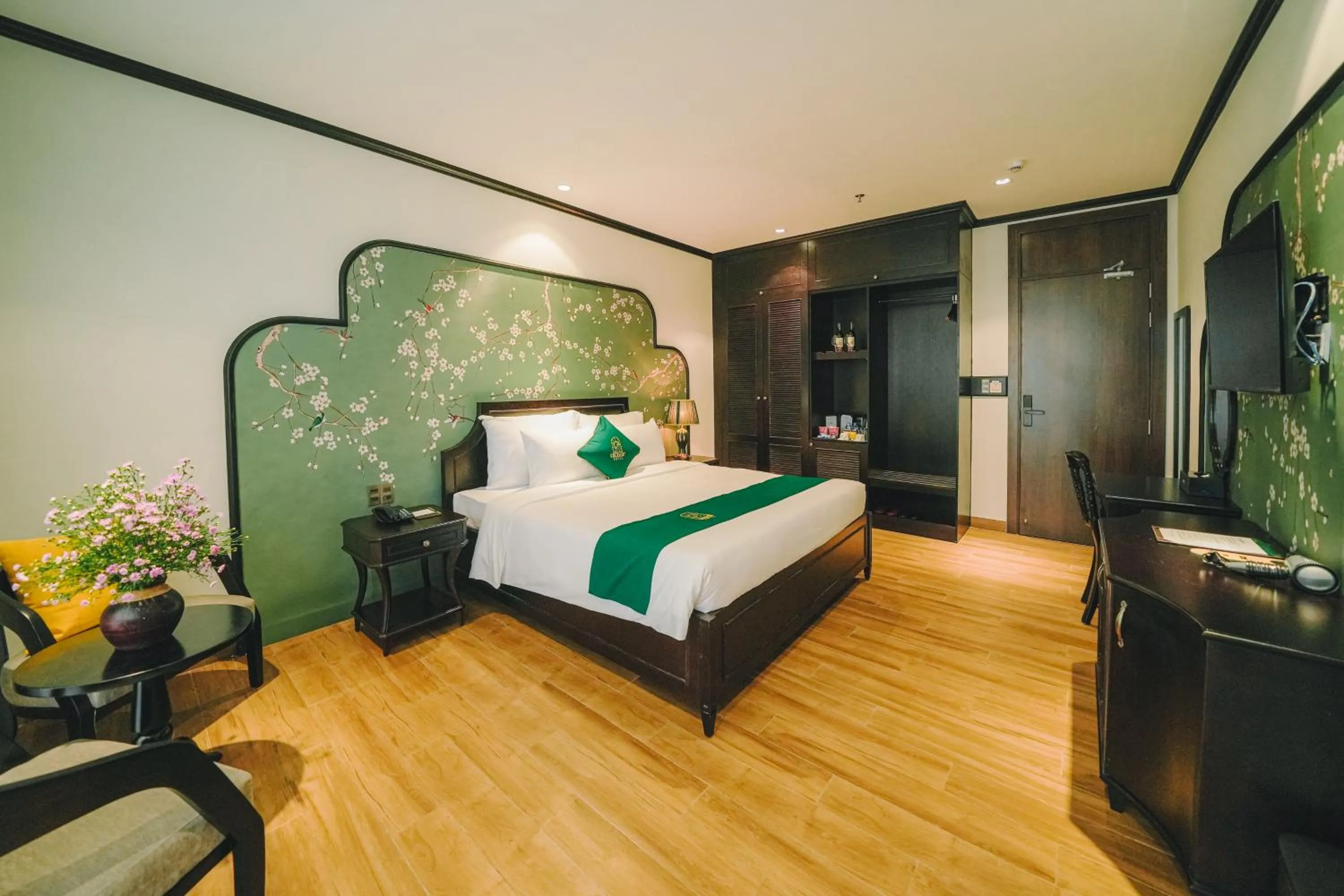 Property building, Bed in Goldient Boutique Hotel