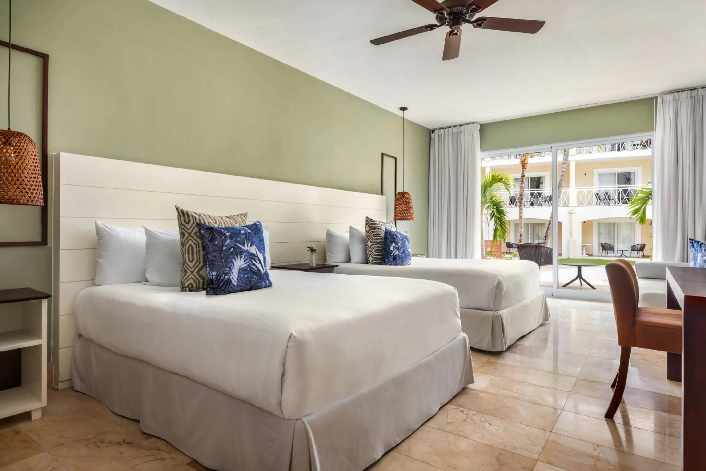 Bed in Sunscape Coco Punta Cana - All Inclusive
