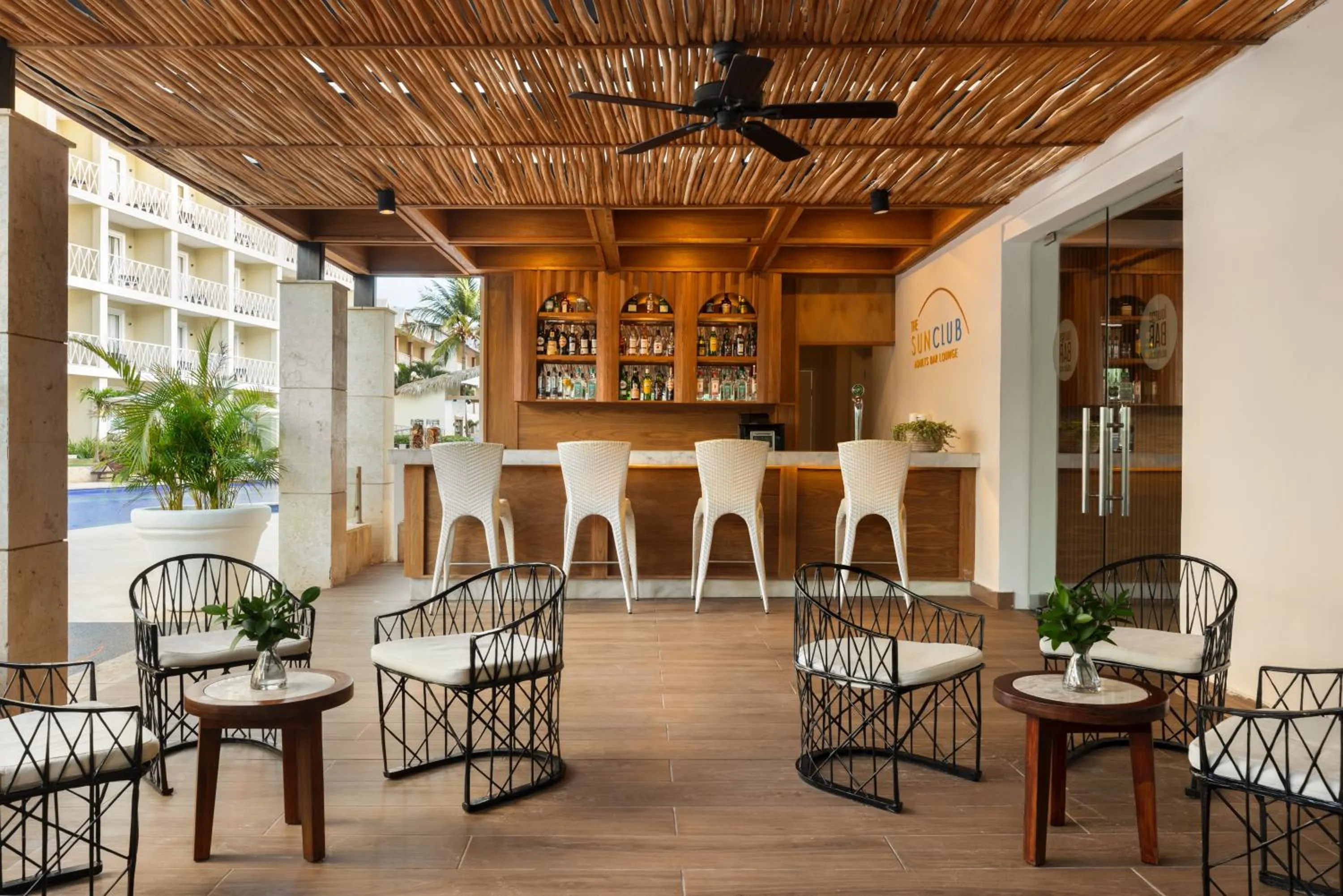 Lounge or bar in Sunscape Coco Punta Cana - All Inclusive