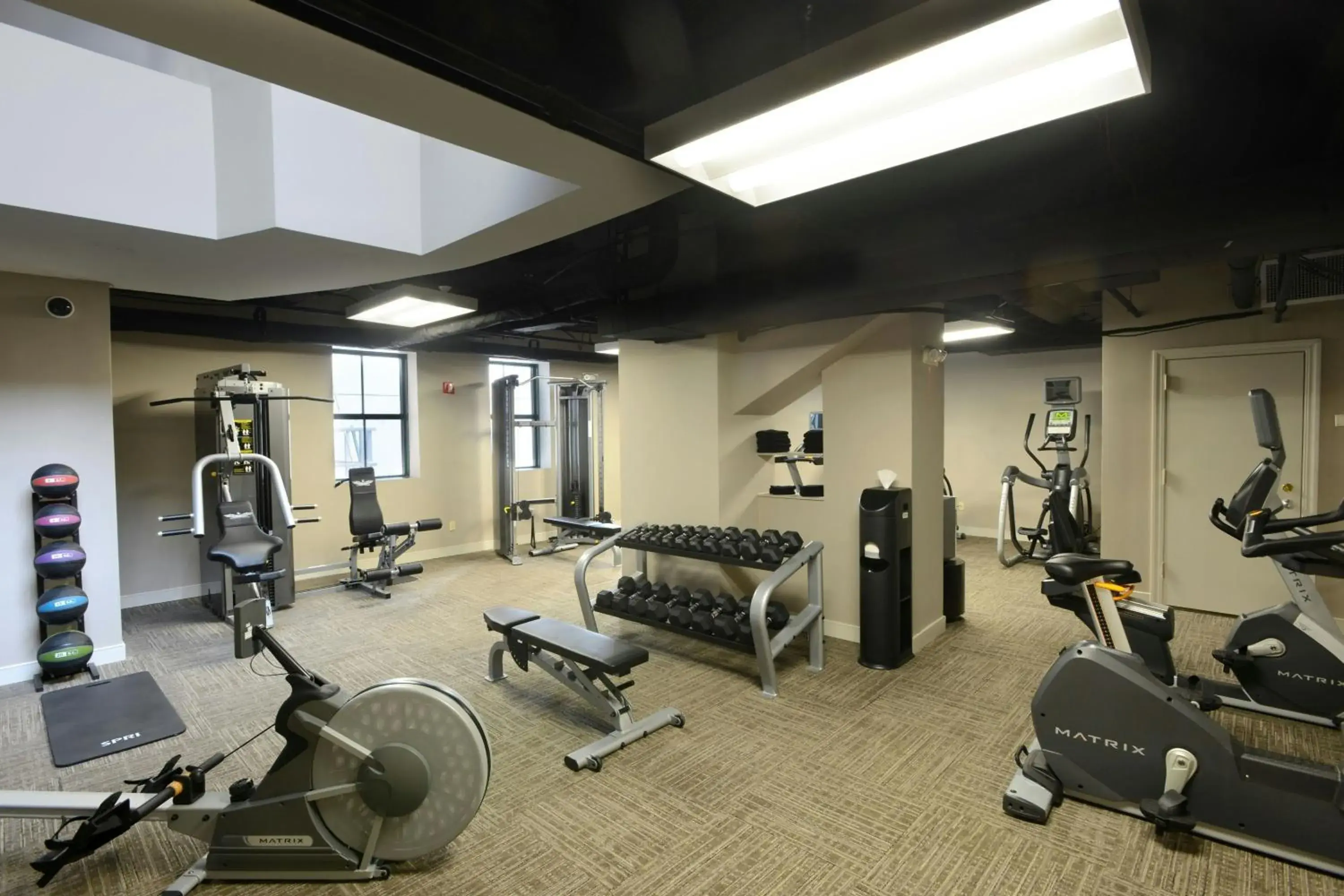 Fitness centre/facilities in Magnolia Hotel St. Louis, a Tribute Portfolio Hotel Fitness centre/facilities in Magnolia Hotel St. Louis, a Tribute Portfolio Hotel