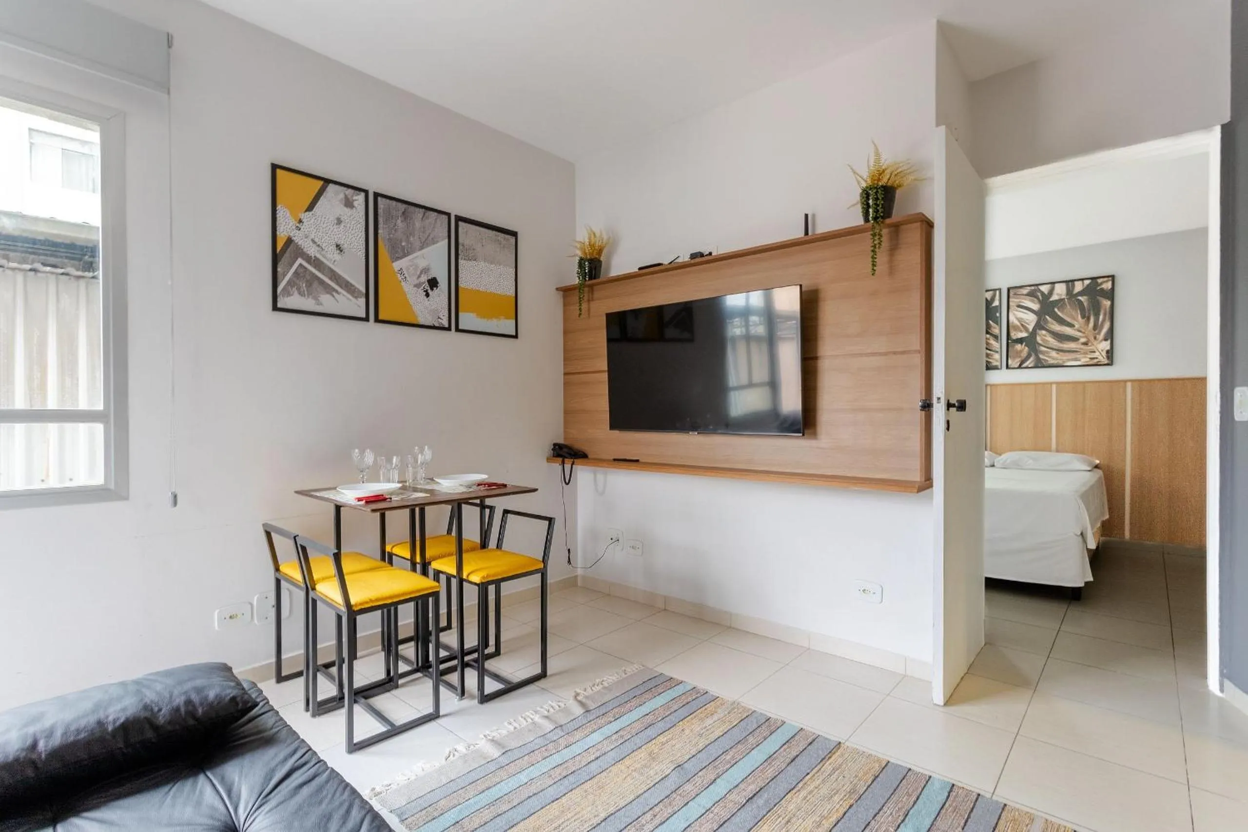 Living room in Impecável c/ Garagem prox metrô hospitais e mto +!