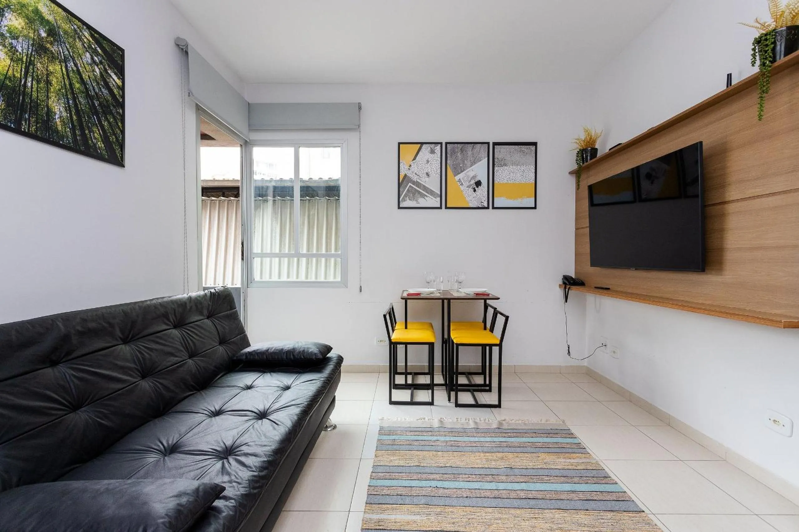 Living room in Impecável c/ Garagem prox metrô hospitais e mto +!