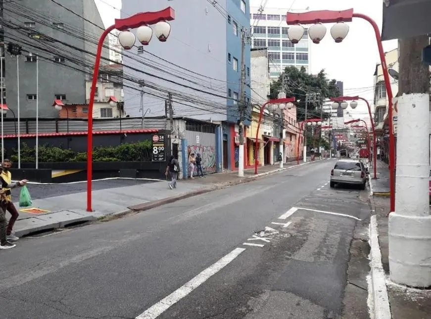 Off site in Impecável c/ Garagem prox metrô hospitais e mto +!