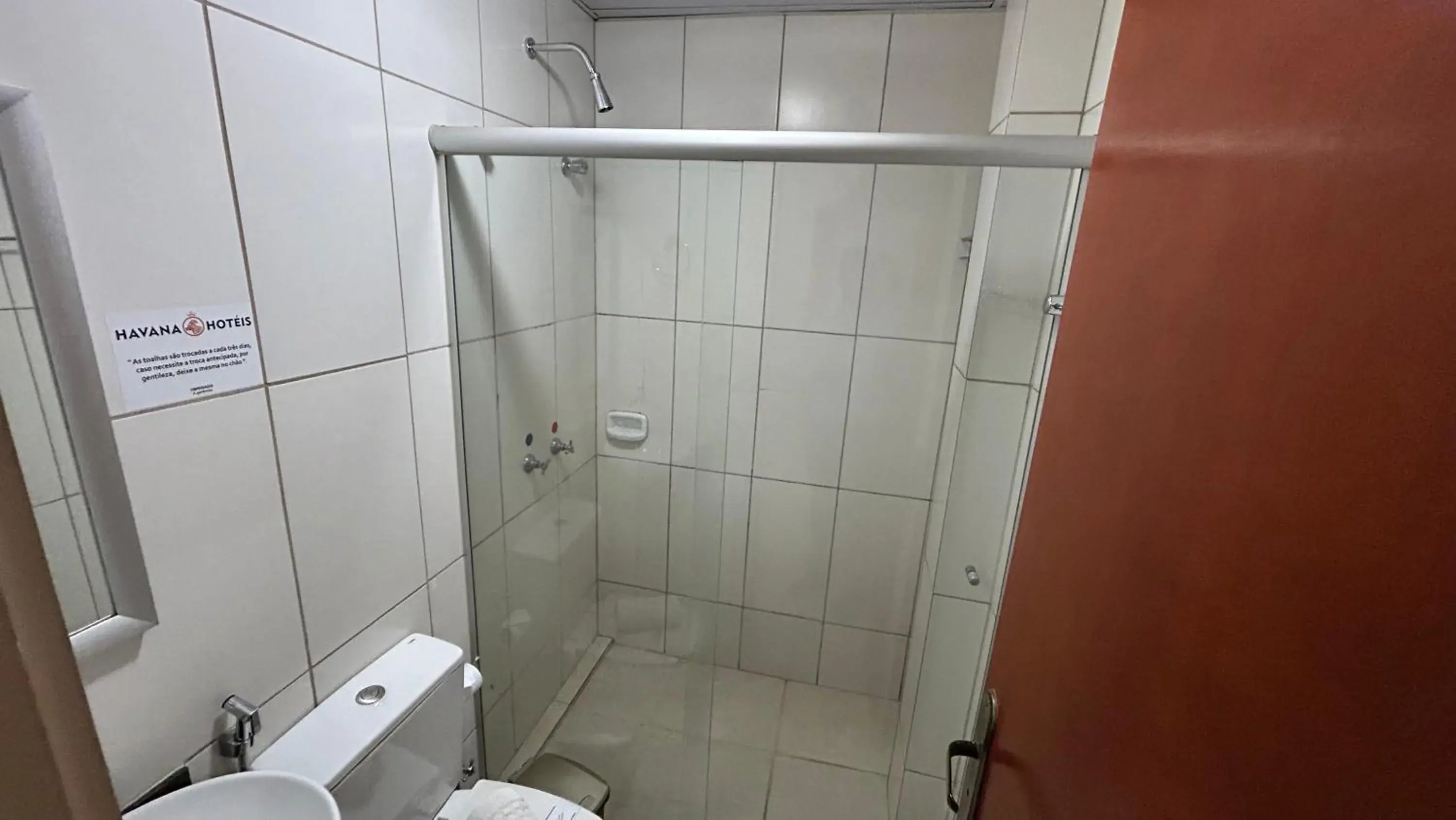 Standard Quadruple Room in Havana Palace Hotel II Standard Quadruple Room in Havana Palace Hotel II