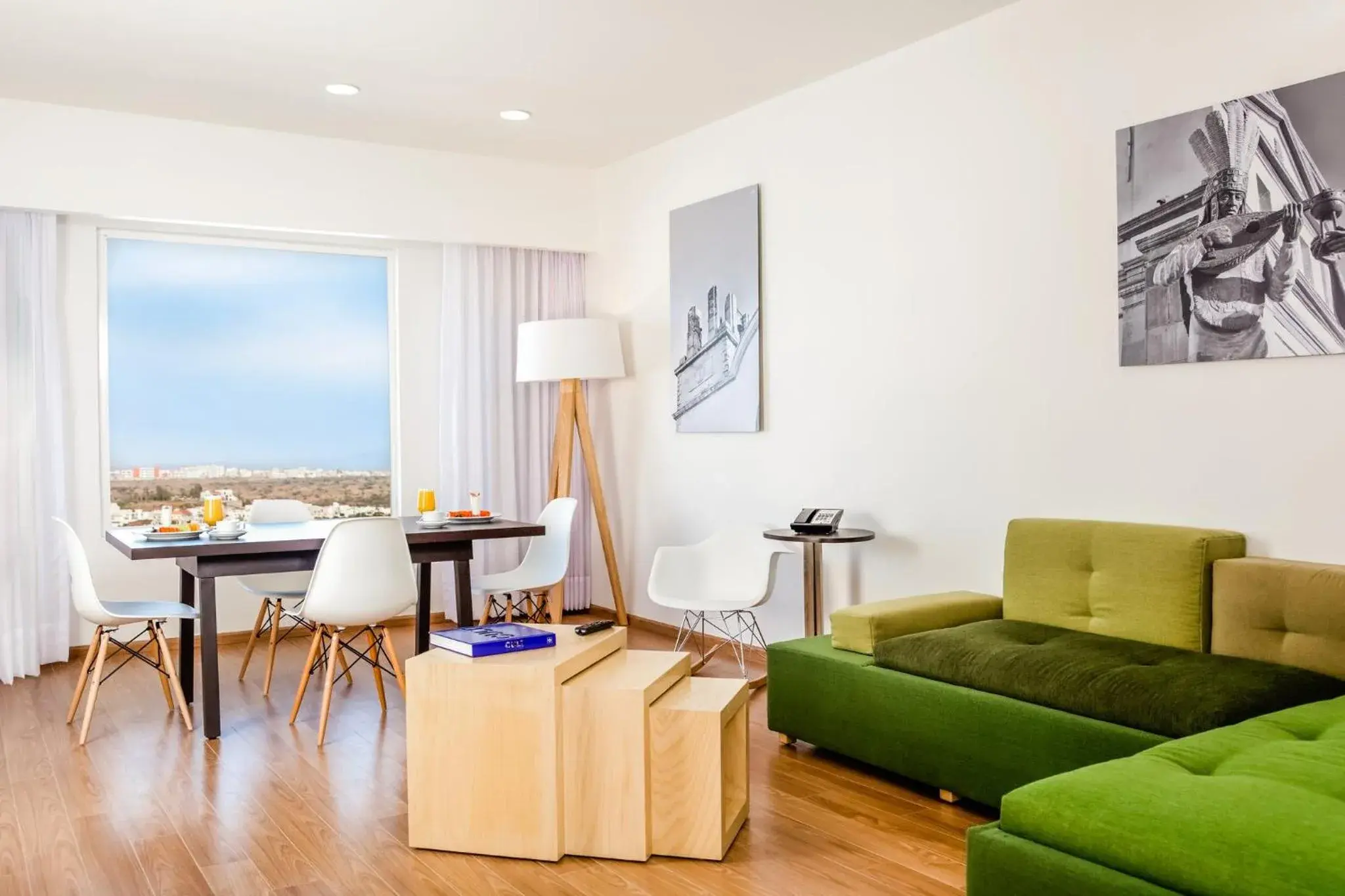 Photo of the whole room in Fiesta Inn Queretaro Centro Sur Photo of the whole room in Fiesta Inn Queretaro Centro Sur