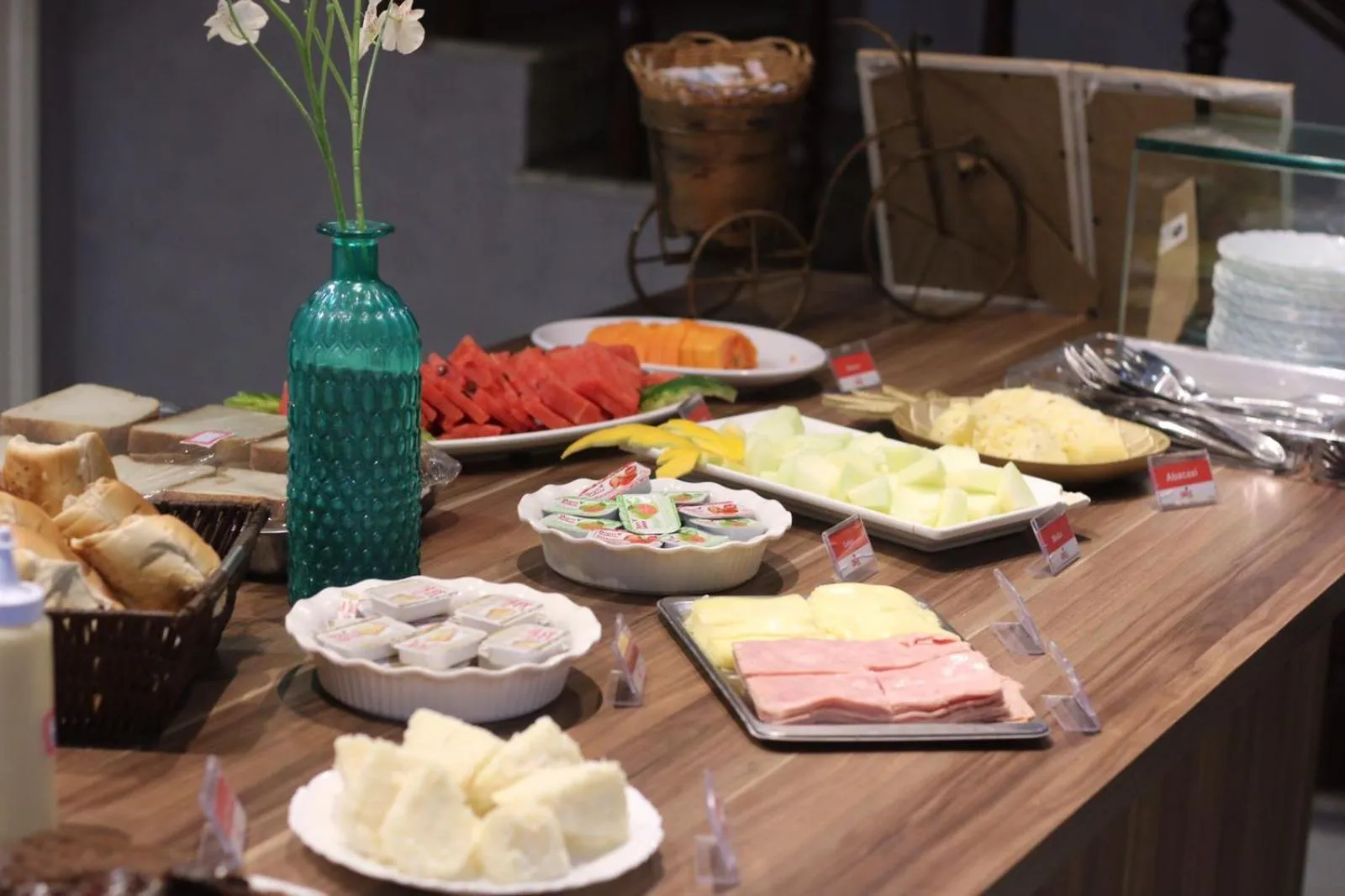 Buffet breakfast in Onix Hotel Praia de Piata