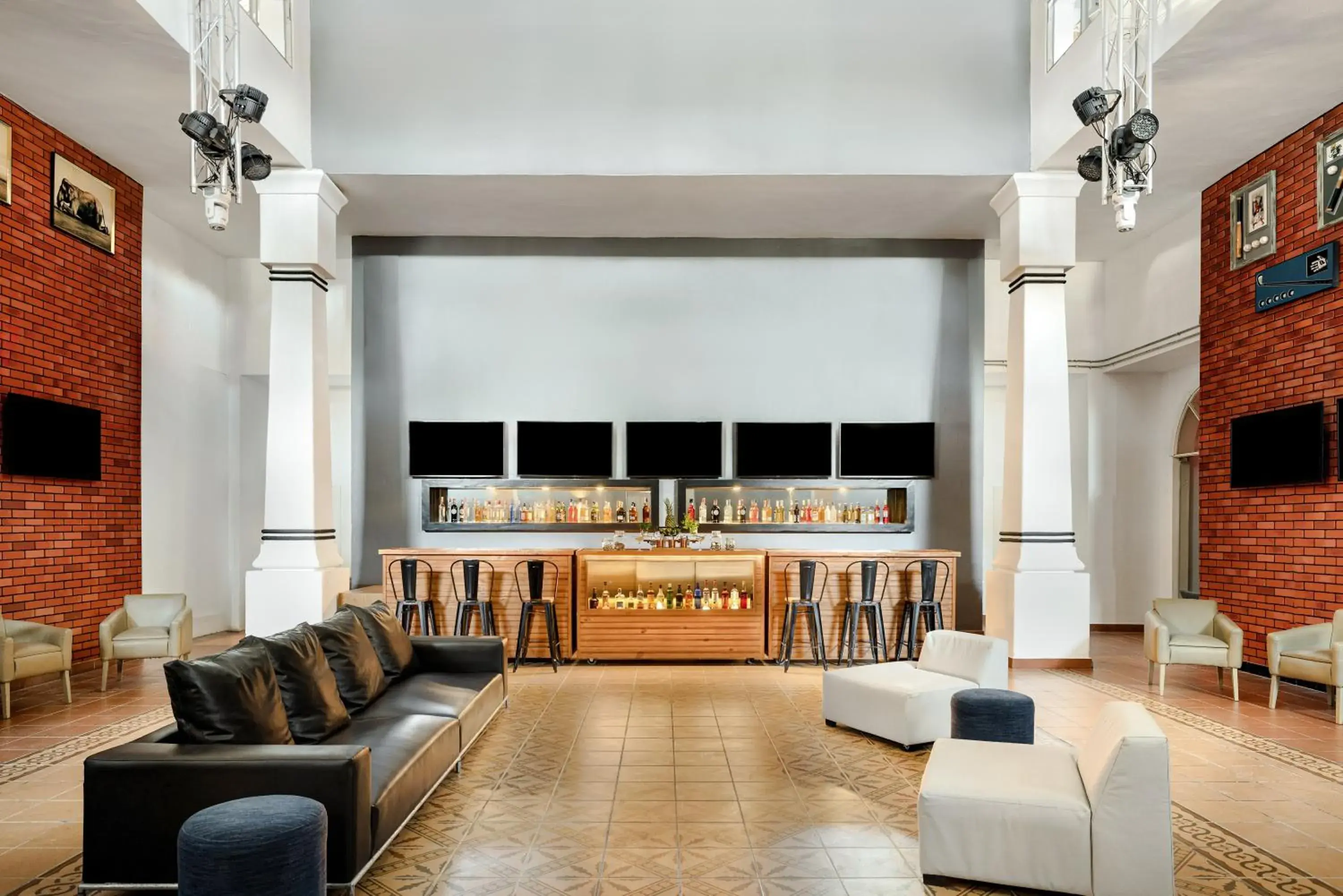 Lounge or bar in Sunscape Dominicus La Romana - All Inclusive Lounge or bar in Sunscape Dominicus La Romana - All Inclusive