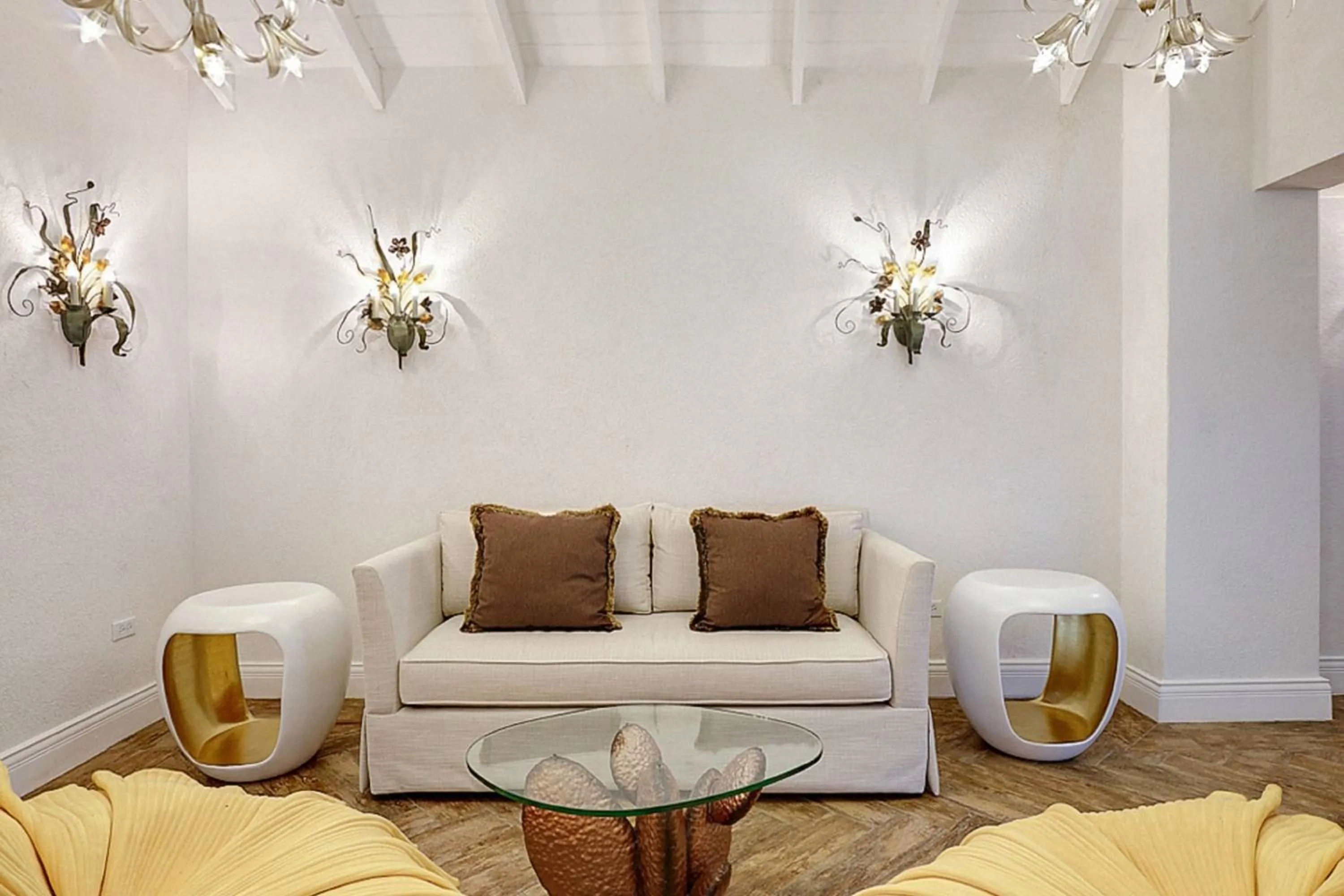 Lobby or reception in Treasure Beach by Elegant Hotels - All-Inclusive, Adults Only