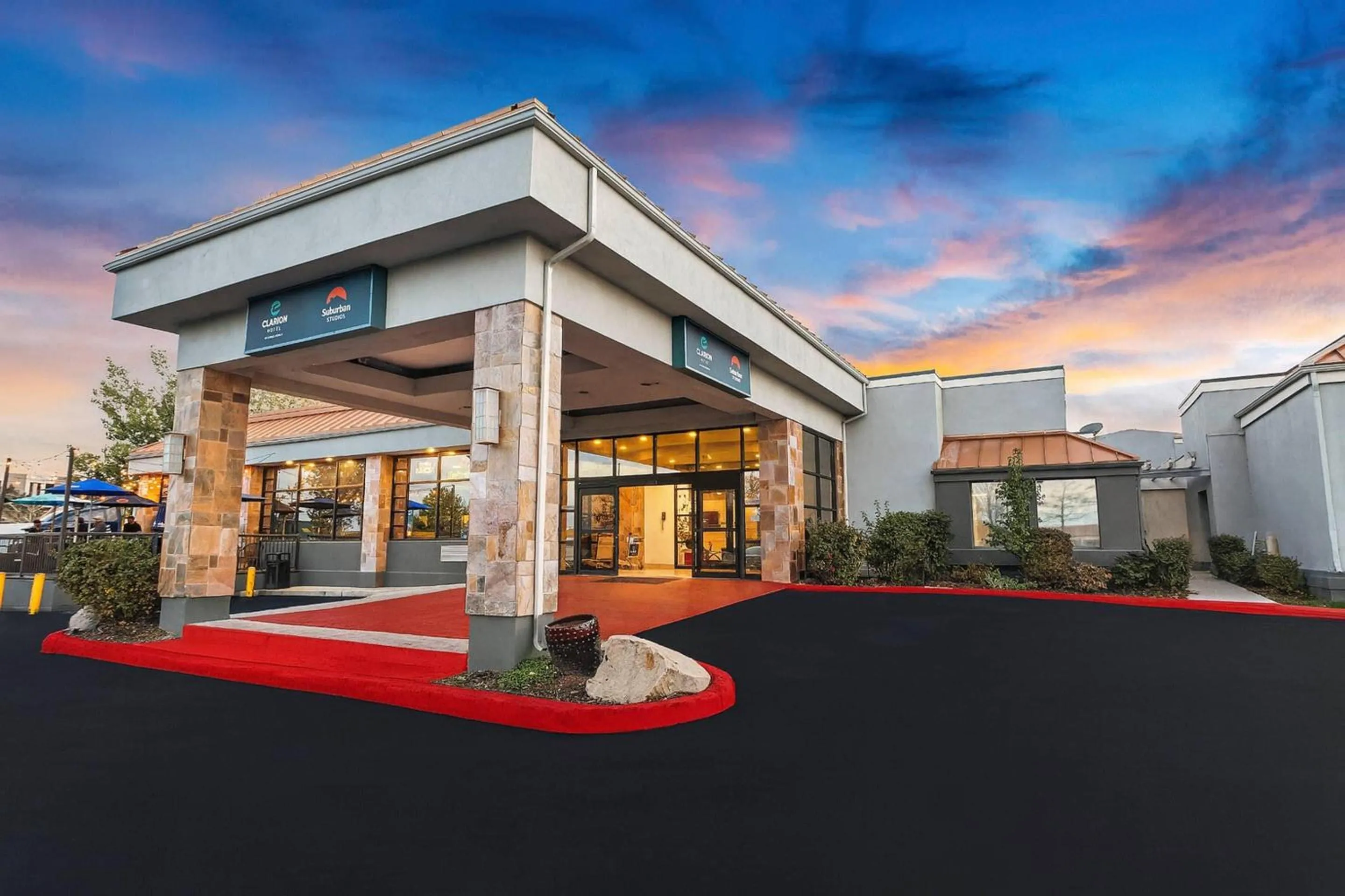 Property building in Suburban Studios Salt Lake City Airport