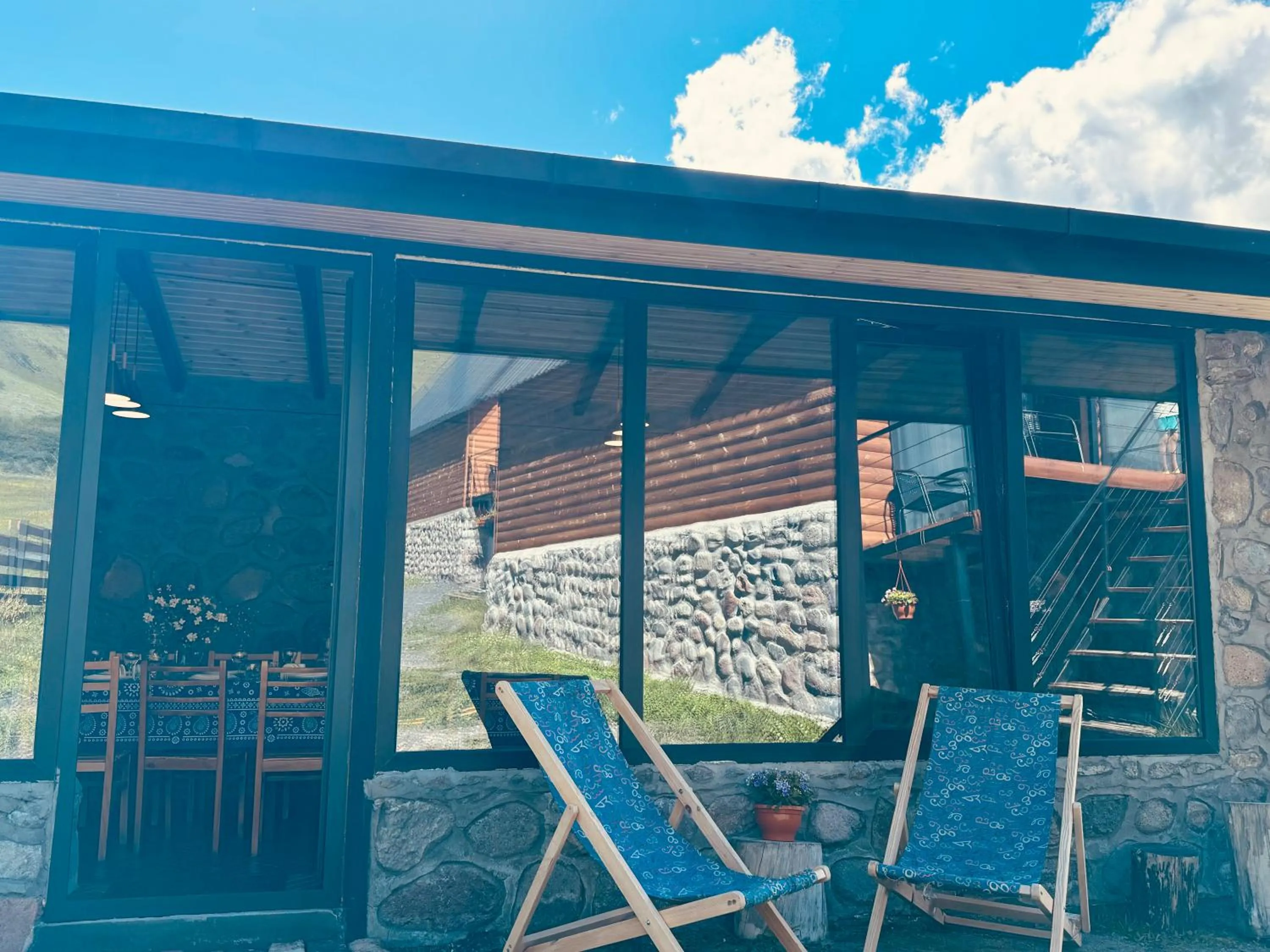 Traveler's Cottages in Kazbegi