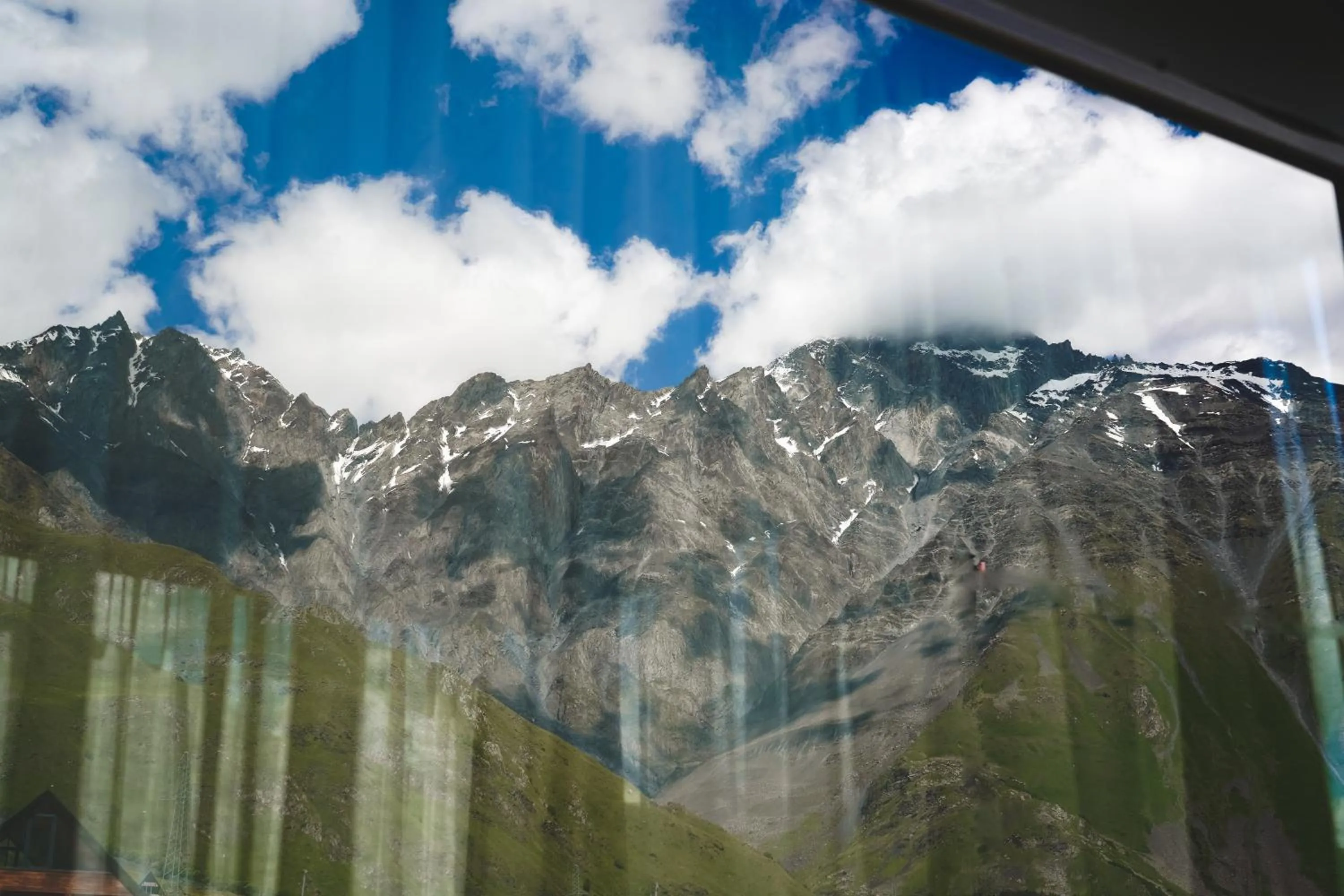 Traveler's Cottages in Kazbegi