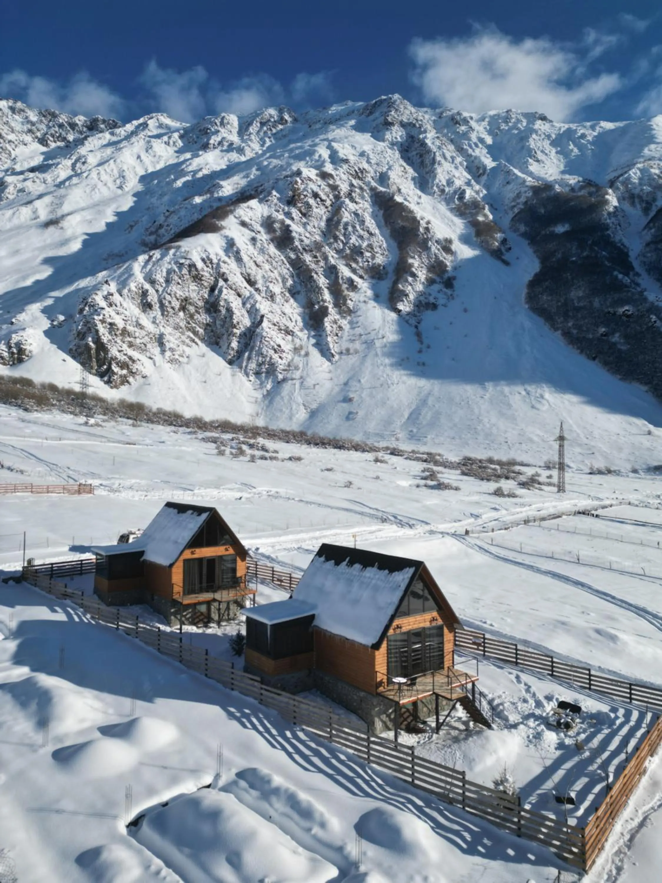 Traveler's Cottages in Kazbegi