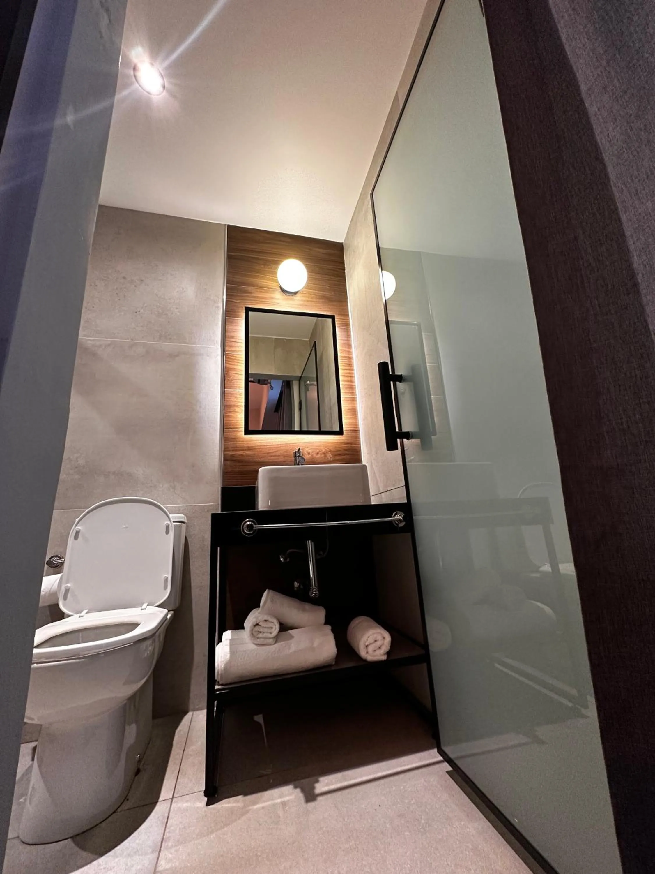 Bathroom in Up Barrio Norte