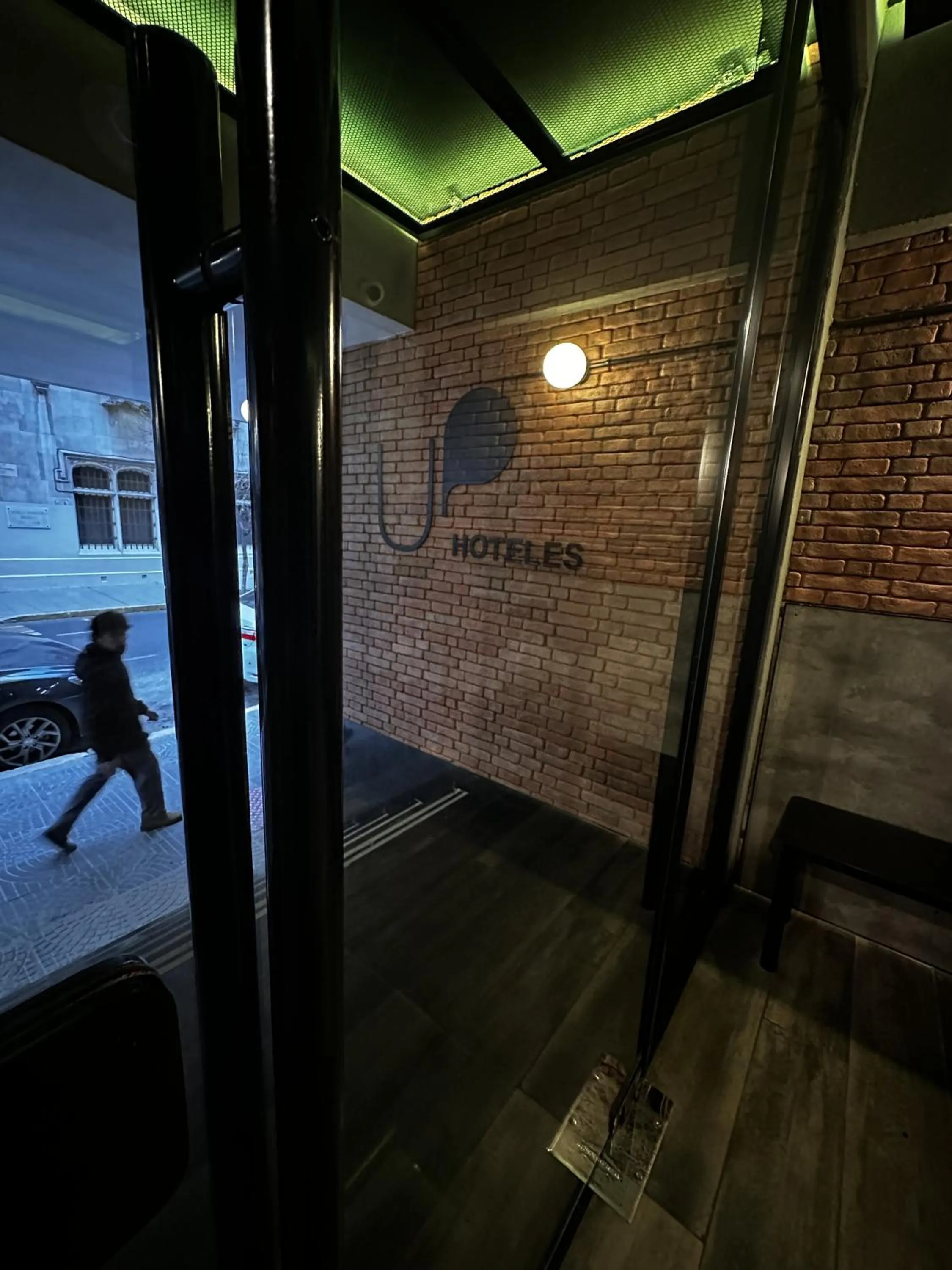 Property building in Up Barrio Norte