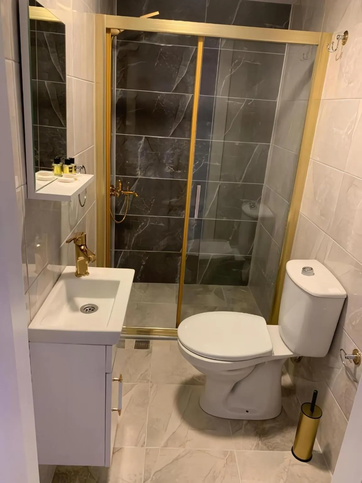 Shower in Rinascente