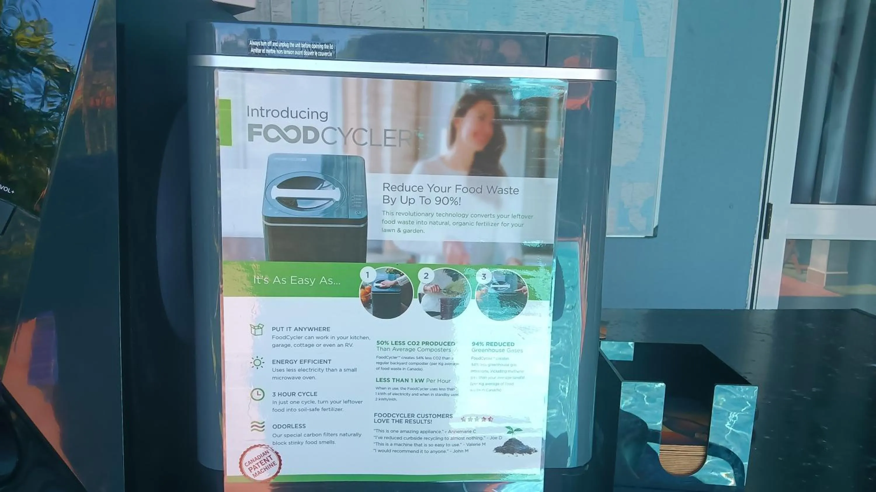 Property building in Palms Villa