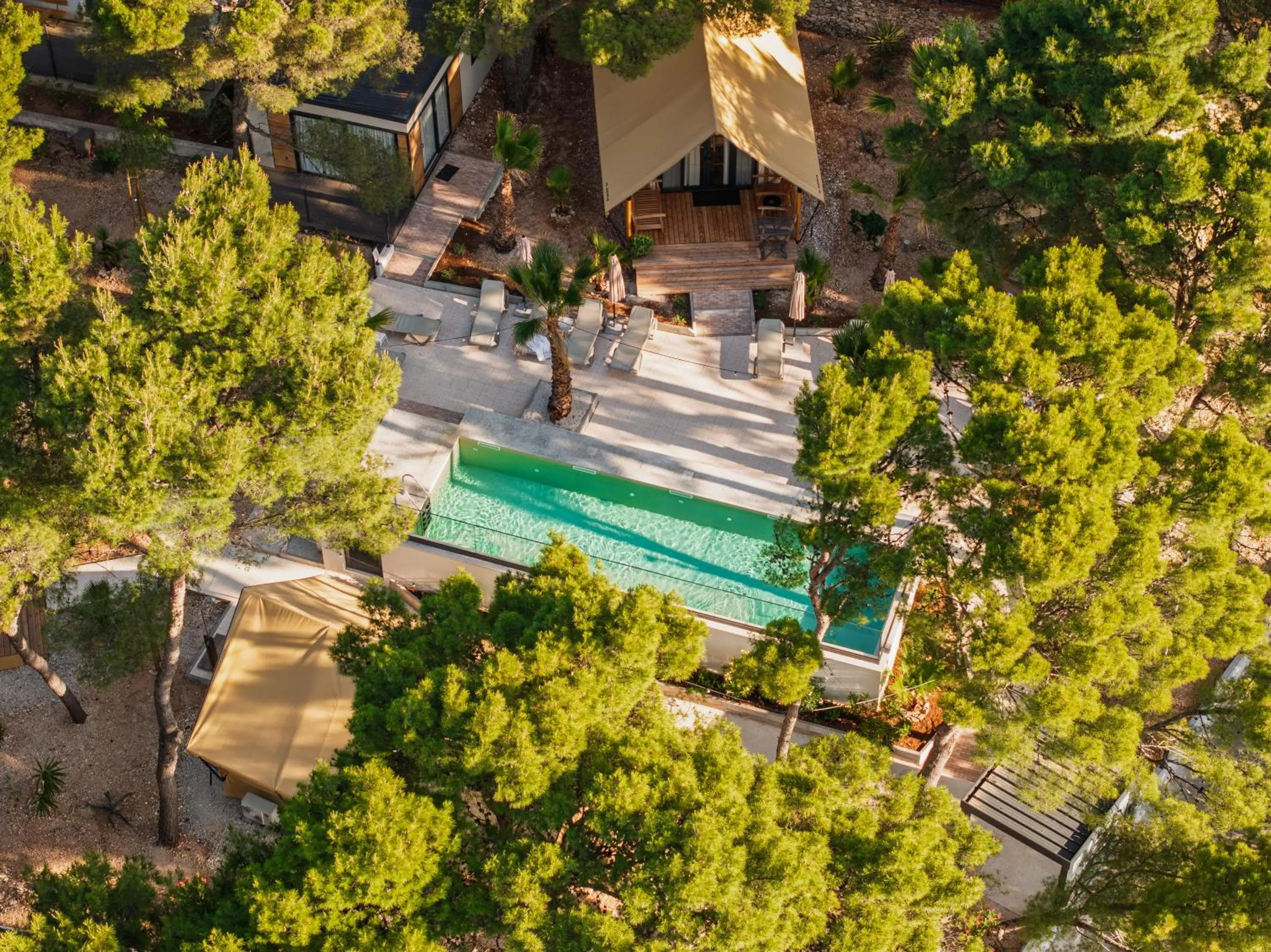 Bird's eye view in Waterman Beach Village