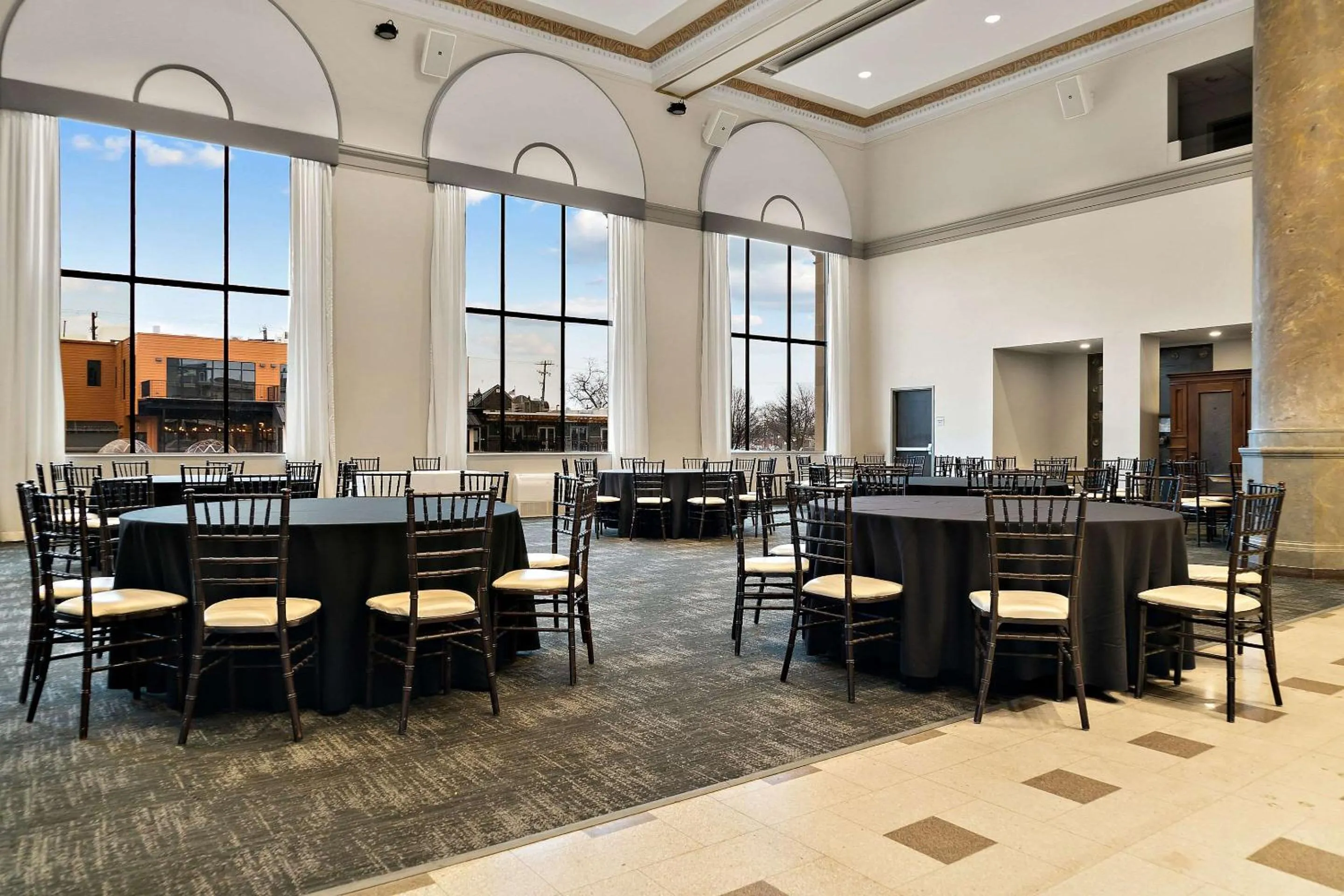 Banquet/Function facilities in CityFlatsHotel - Port Huron, an Ascend Collection Hotel