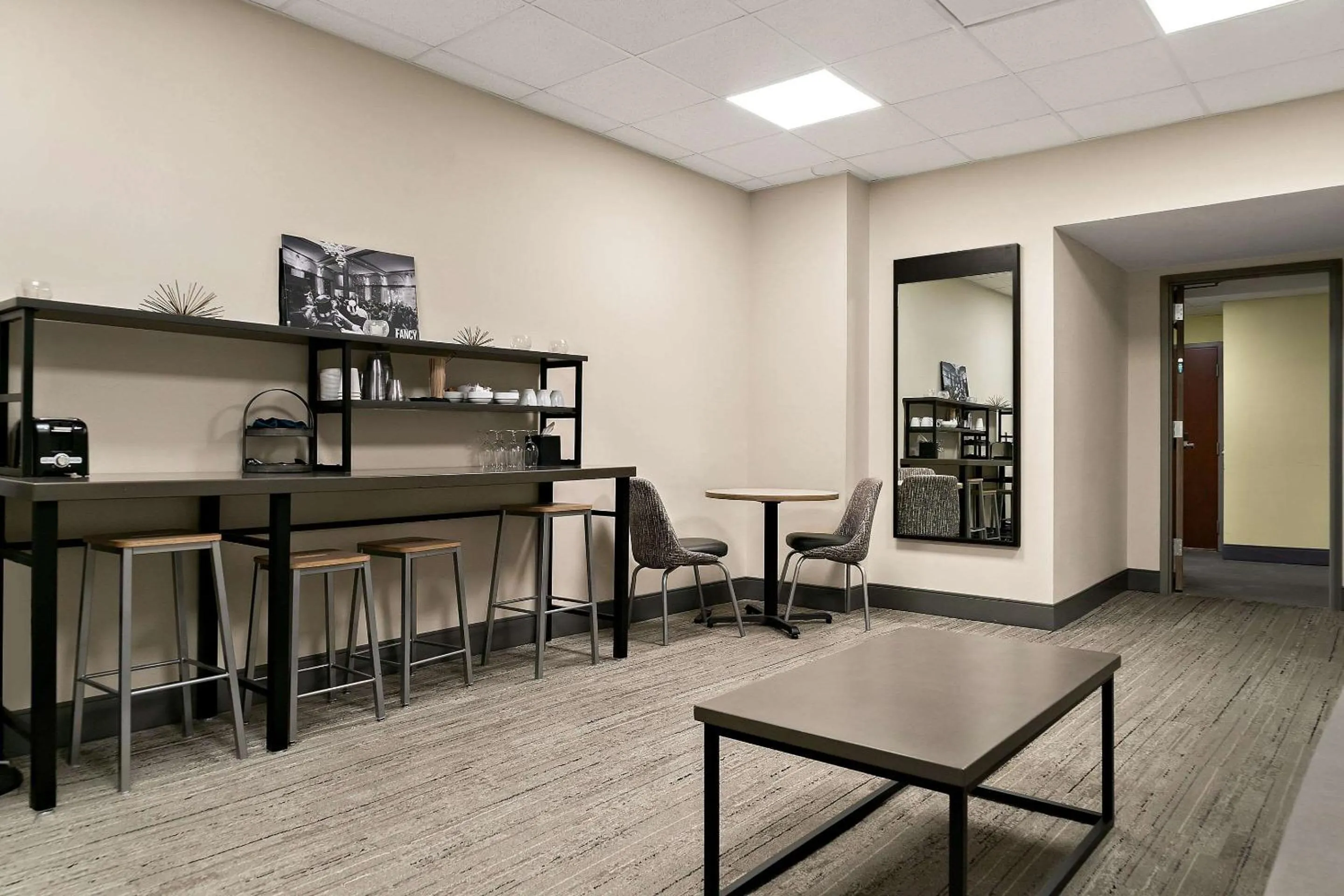 Meeting/conference room in CityFlatsHotel - Port Huron, an Ascend Collection Hotel