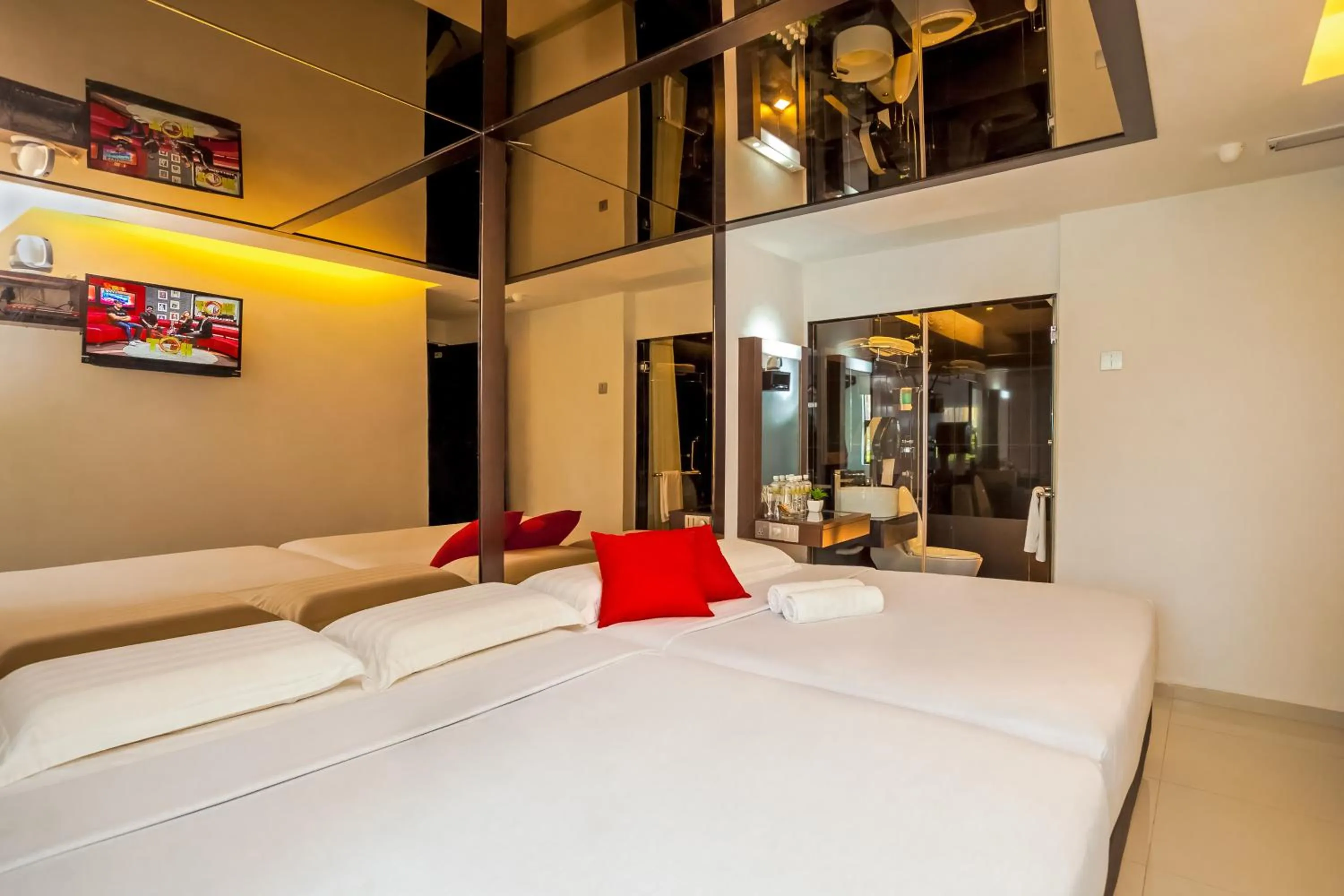 Bed in Time Hotel Sunway