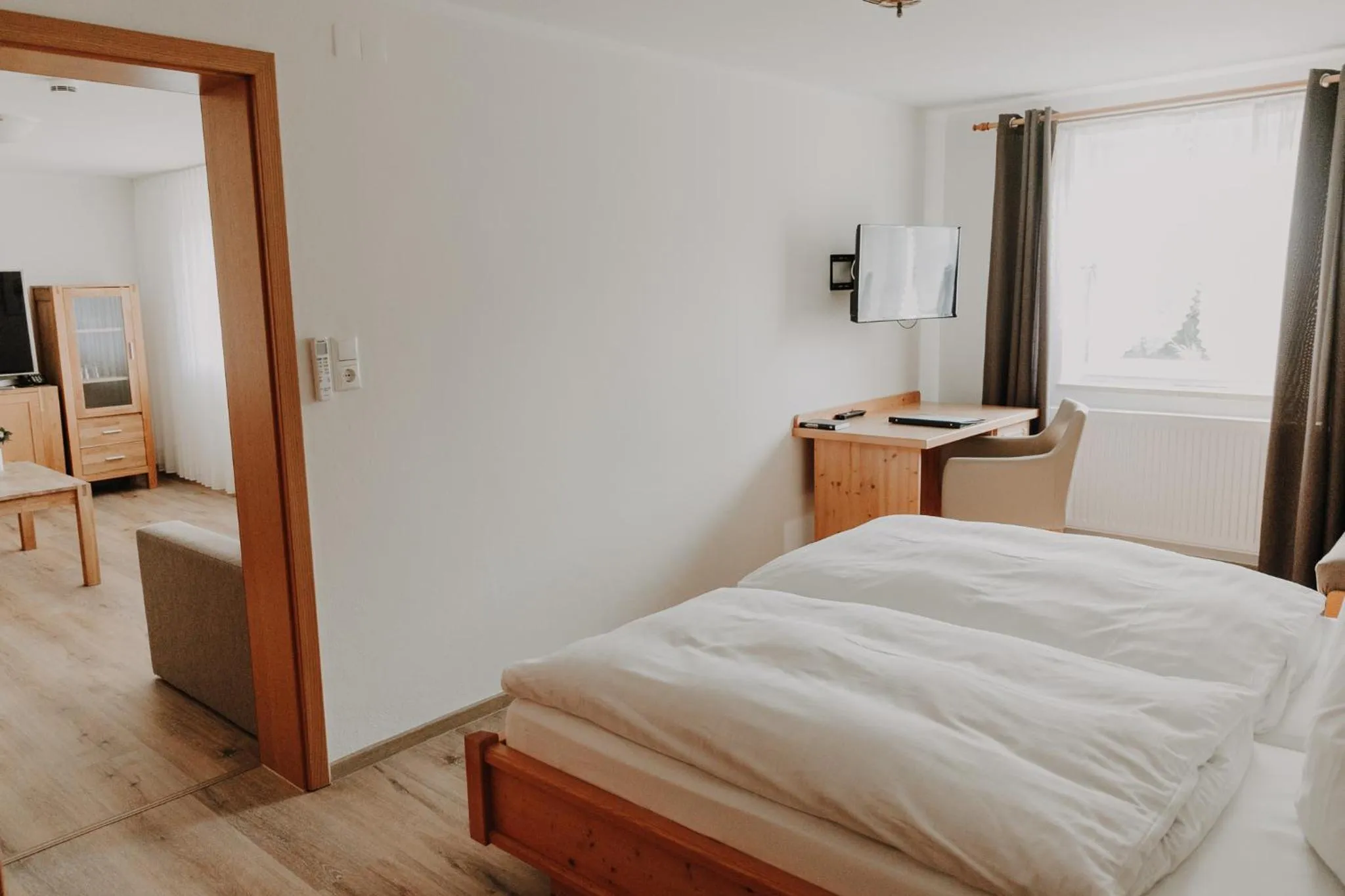 Bedroom, Bed in Landhotel Zum Erbgericht