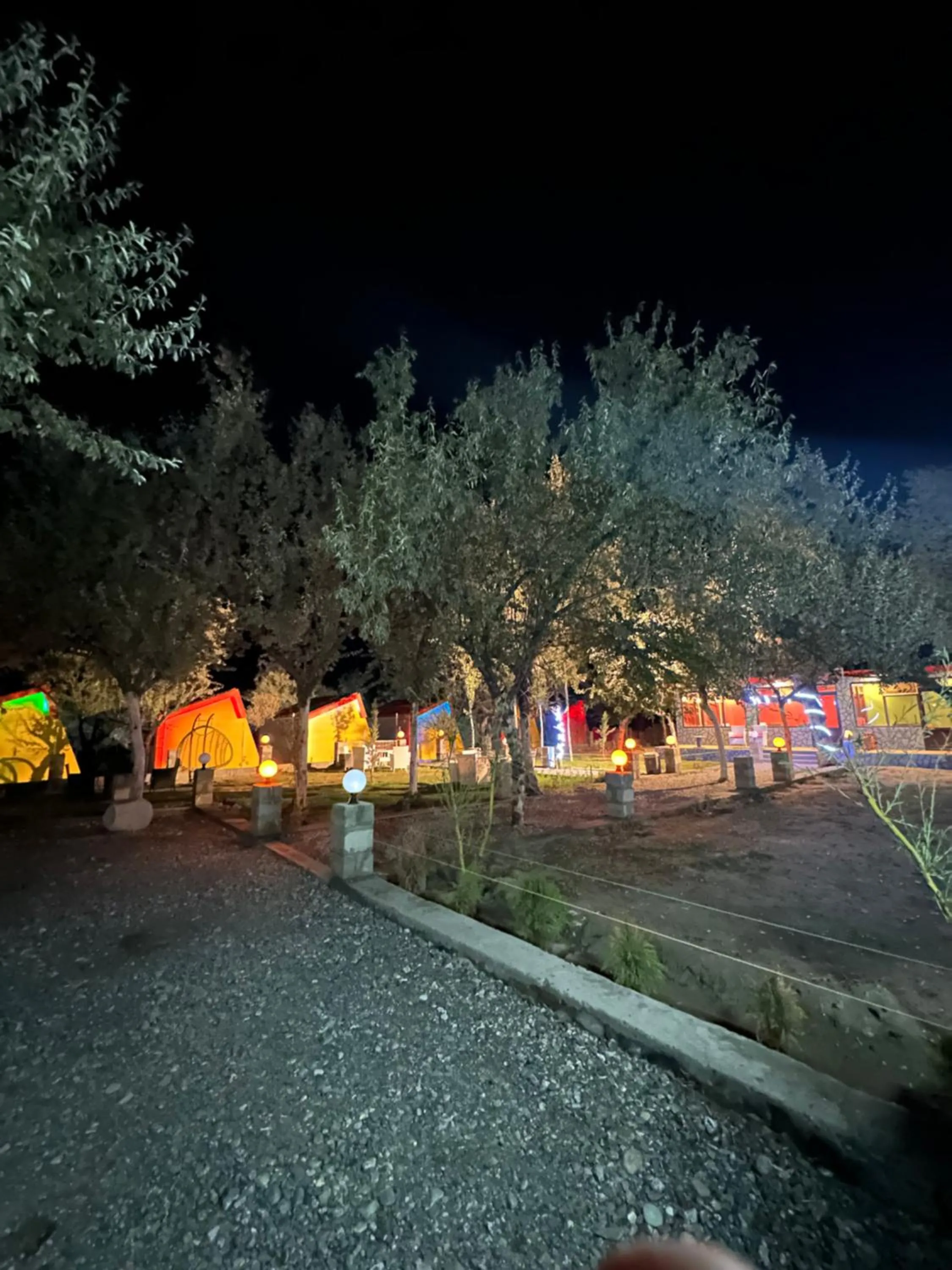 Night in MONTAGNA PODS,Best resort in skardu , Best Guest house In skardu