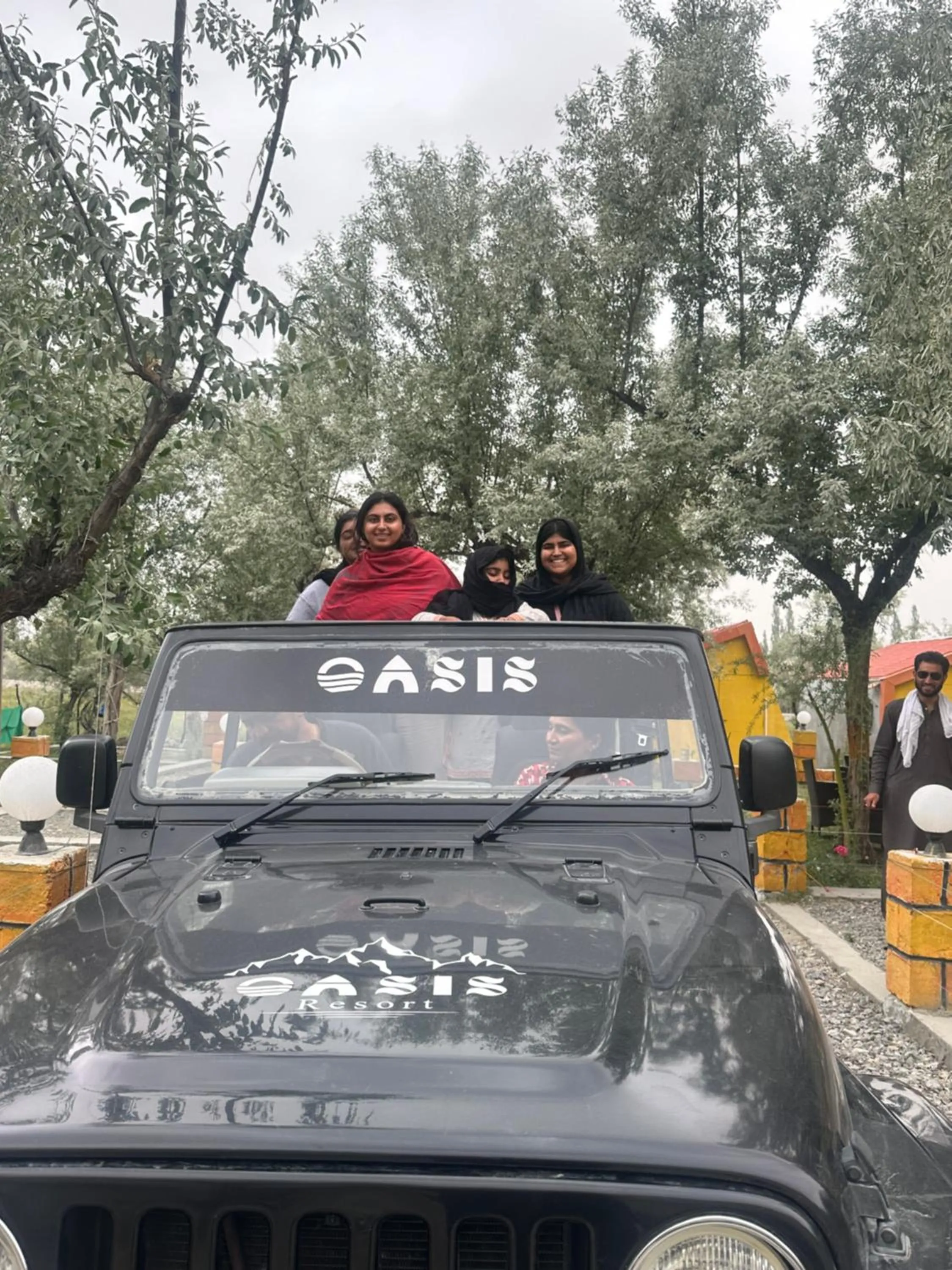 group of guests in MONTAGNA PODS,Best resort in skardu , Best Guest house In skardu