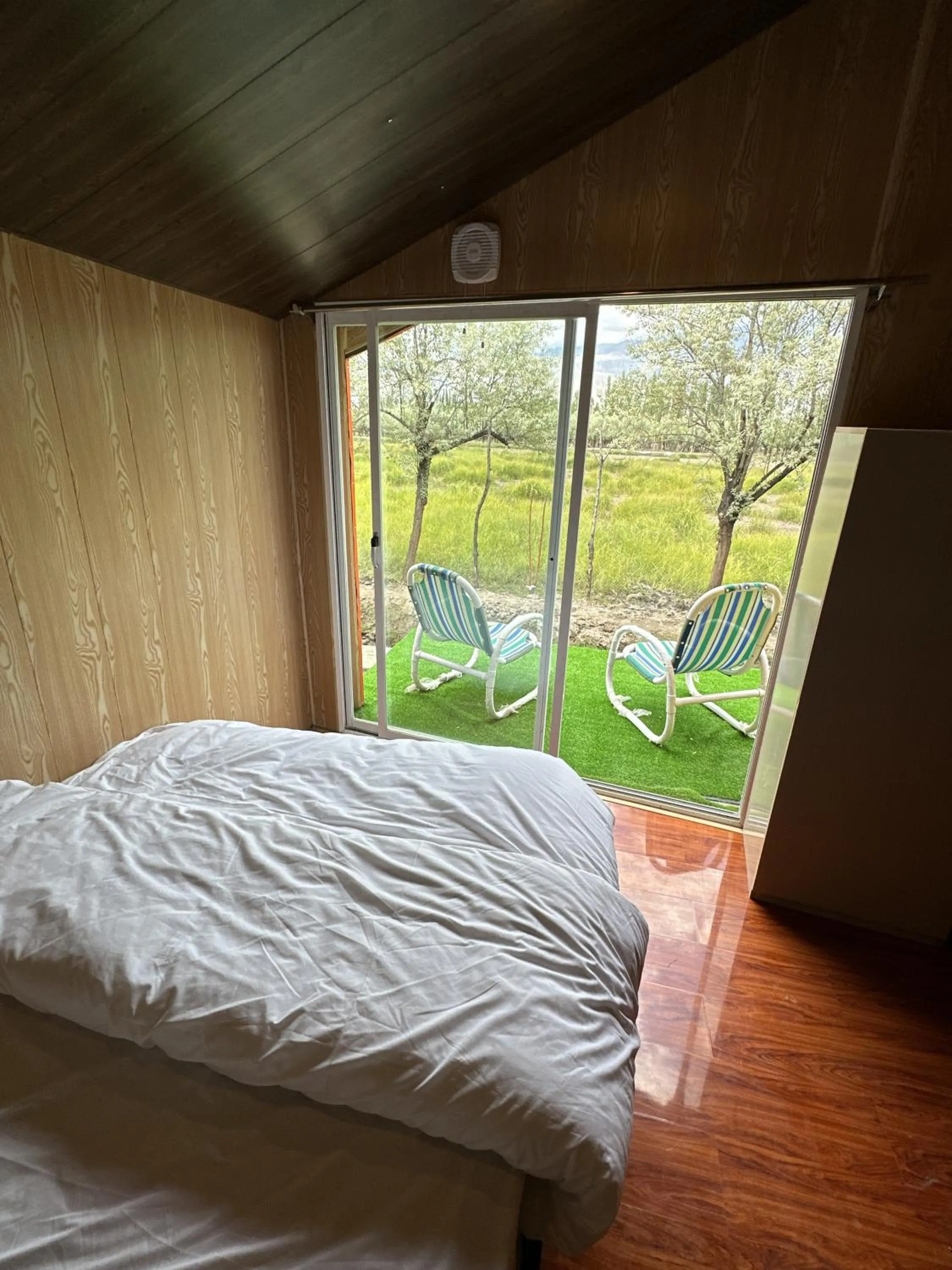 Bed in MONTAGNA PODS,Best resort in skardu , Best Guest house In skardu