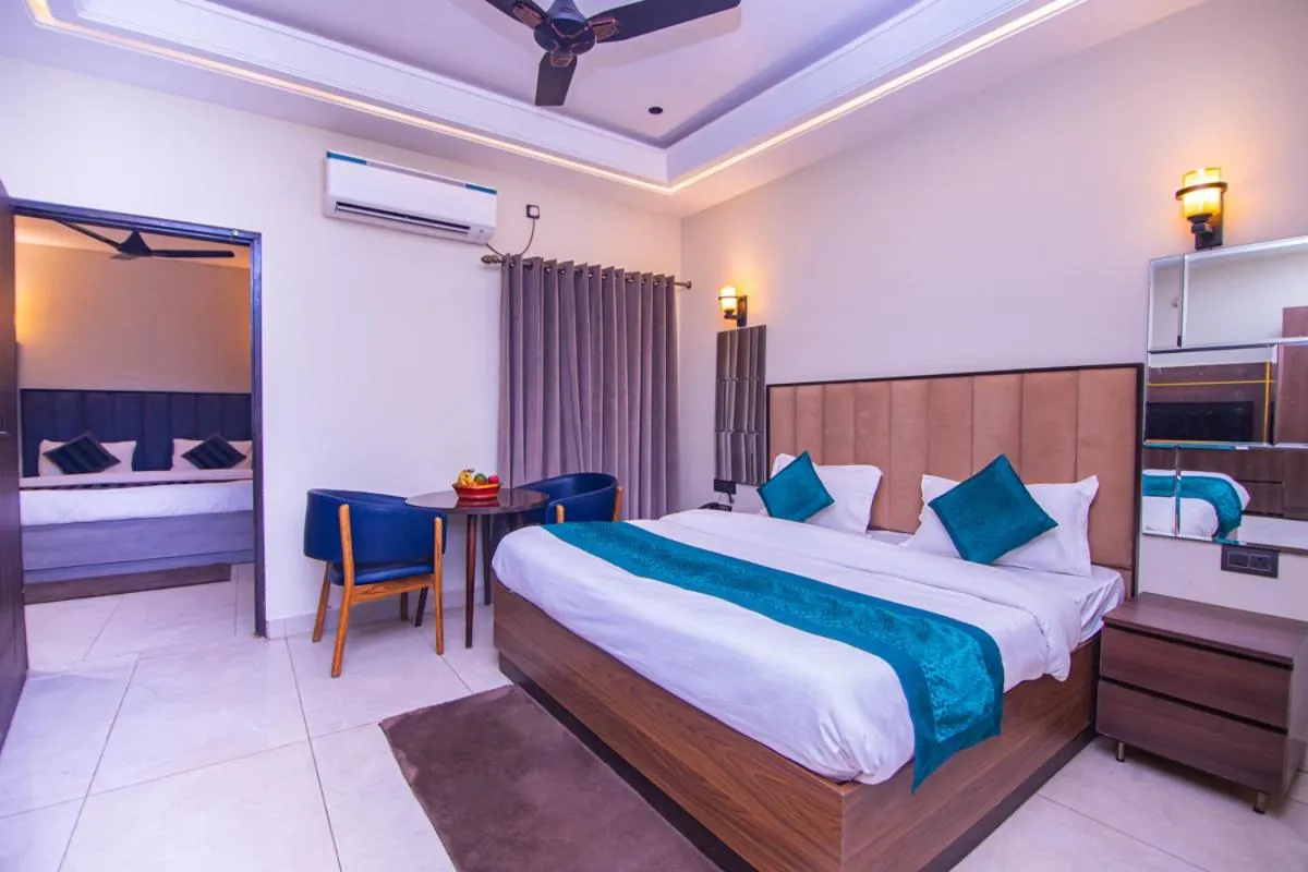 Bed in Hotel Lords Valley Rishikesh