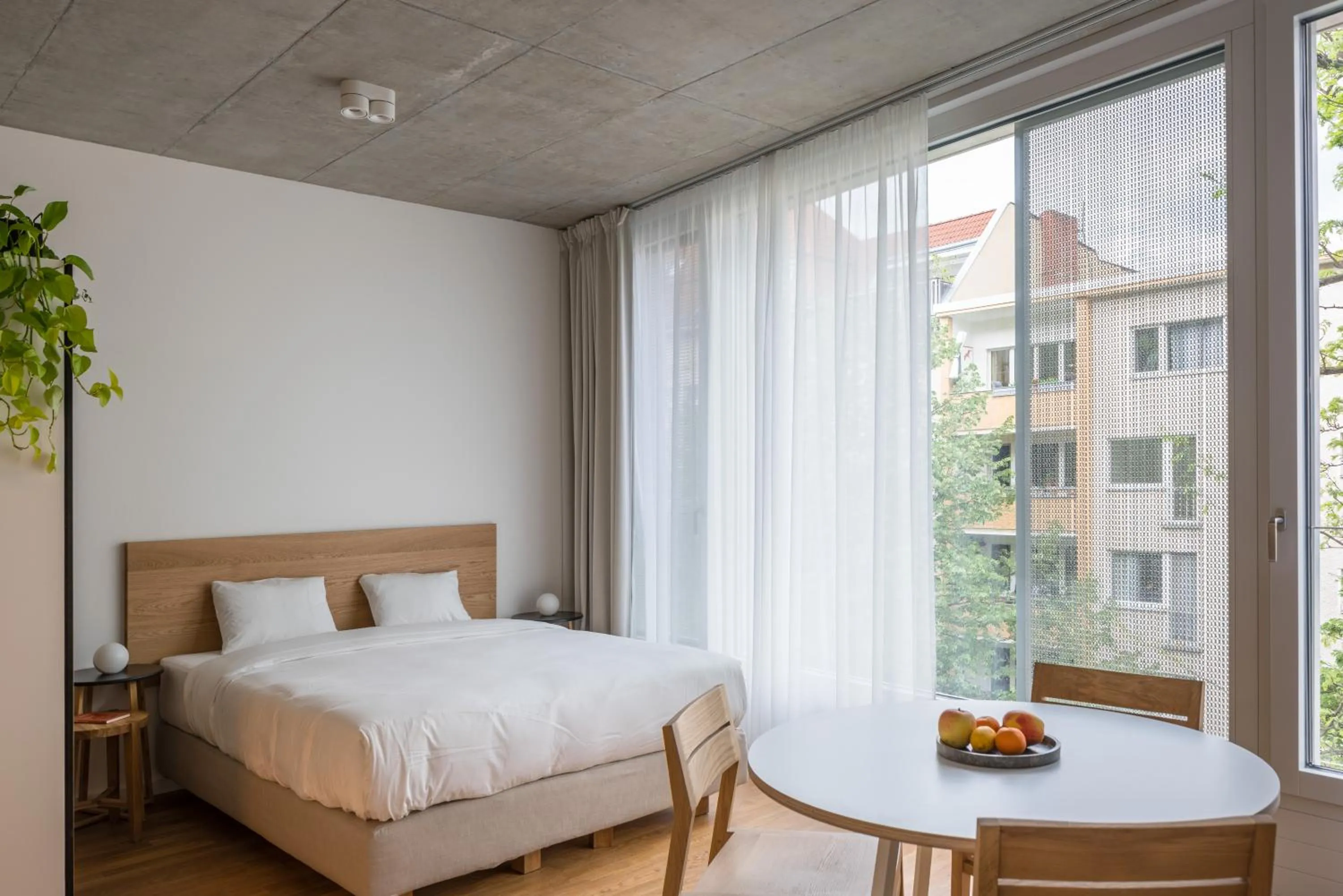 Bed in Carlotta Apartments